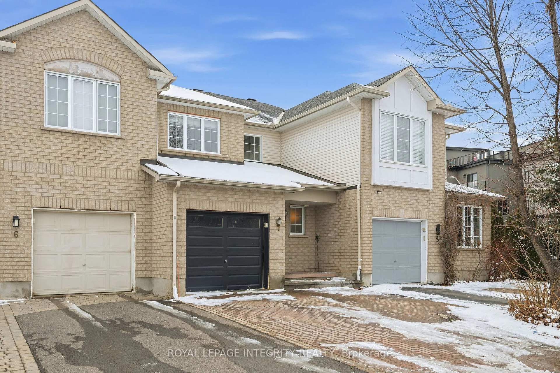Photo 3 of 4 Binbury Way, Ottawa, Hunt Club Park/Greenboro — HOMEH