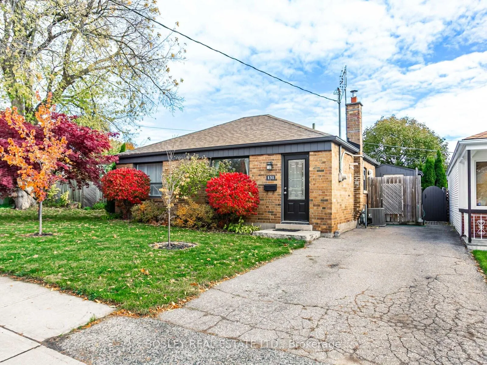 Photo 2 of 131 Meighen Avenue, Toronto, O'Connor-Parkview — HOMEH