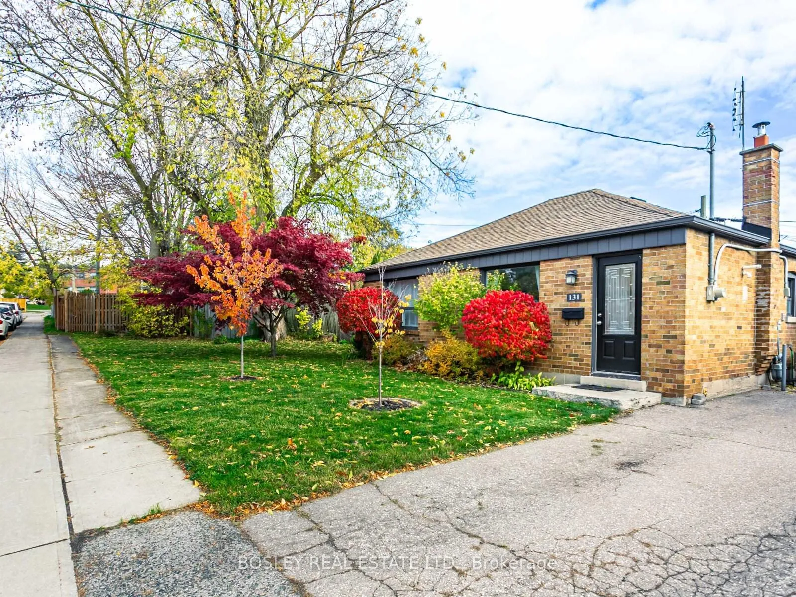 Photo 3 of 131 Meighen Avenue, Toronto, O'Connor-Parkview — HOMEH