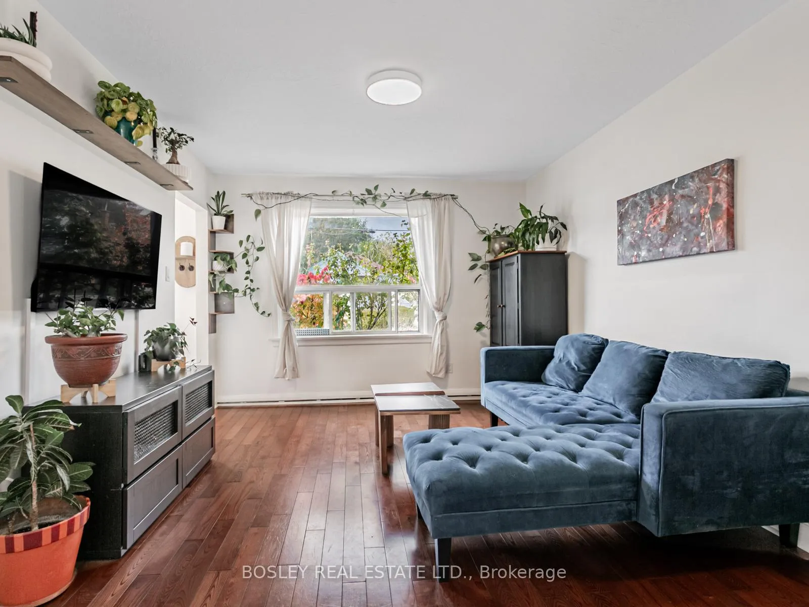 Photo 7 of 131 Meighen Avenue, Toronto, O'Connor-Parkview — HOMEH
