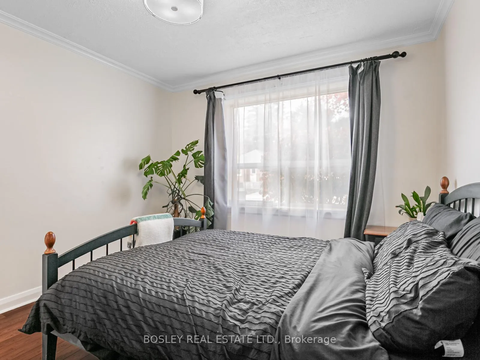 Photo 25 of 131 Meighen Avenue, Toronto, O'Connor-Parkview — HOMEH