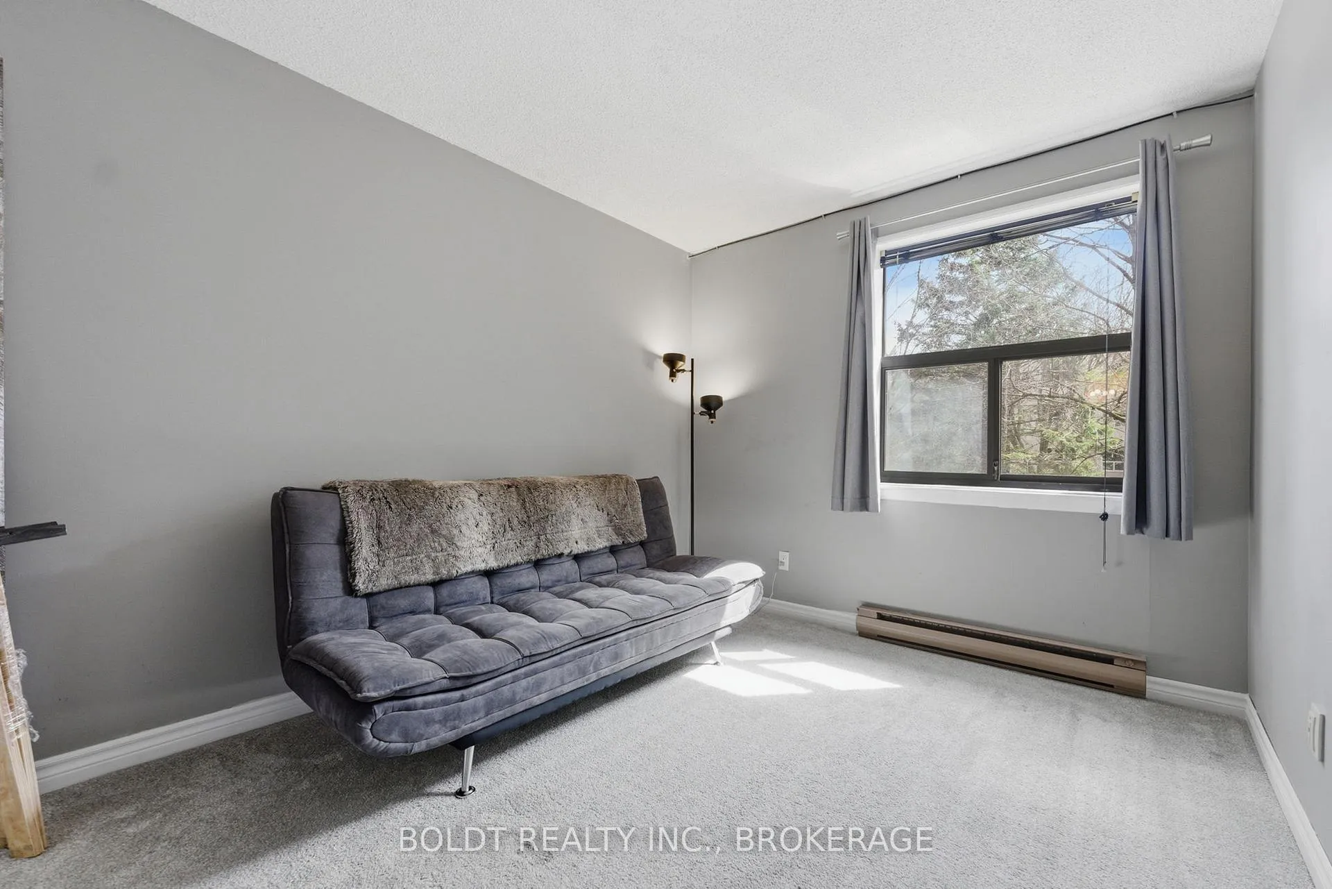 Photo 13 of 10 Ajax Street, Guelph, Junction/Onward Willow — HOMEH
