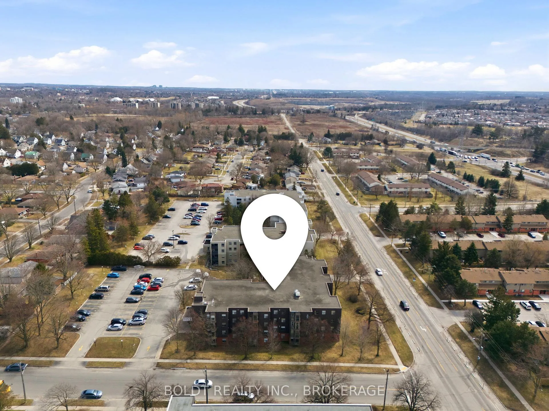 Photo 19 of 10 Ajax Street, Guelph, Junction/Onward Willow — HOMEH