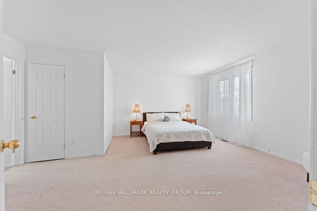 Photo 22 of 23 Pittaway Avenue, Ottawa, Hunt Club Park — HOMEH