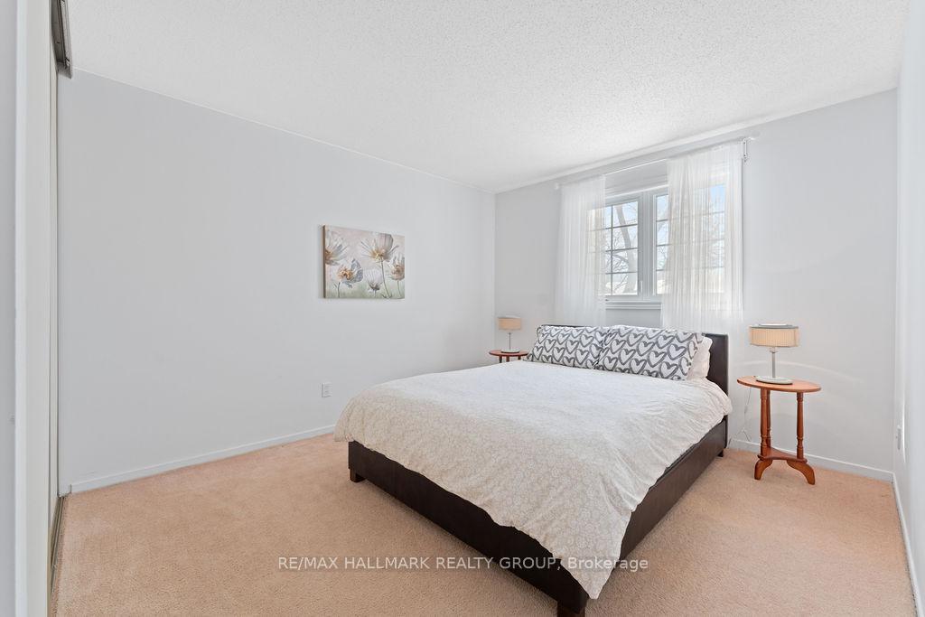 Photo 29 of 23 Pittaway Avenue, Ottawa, Hunt Club Park — HOMEH