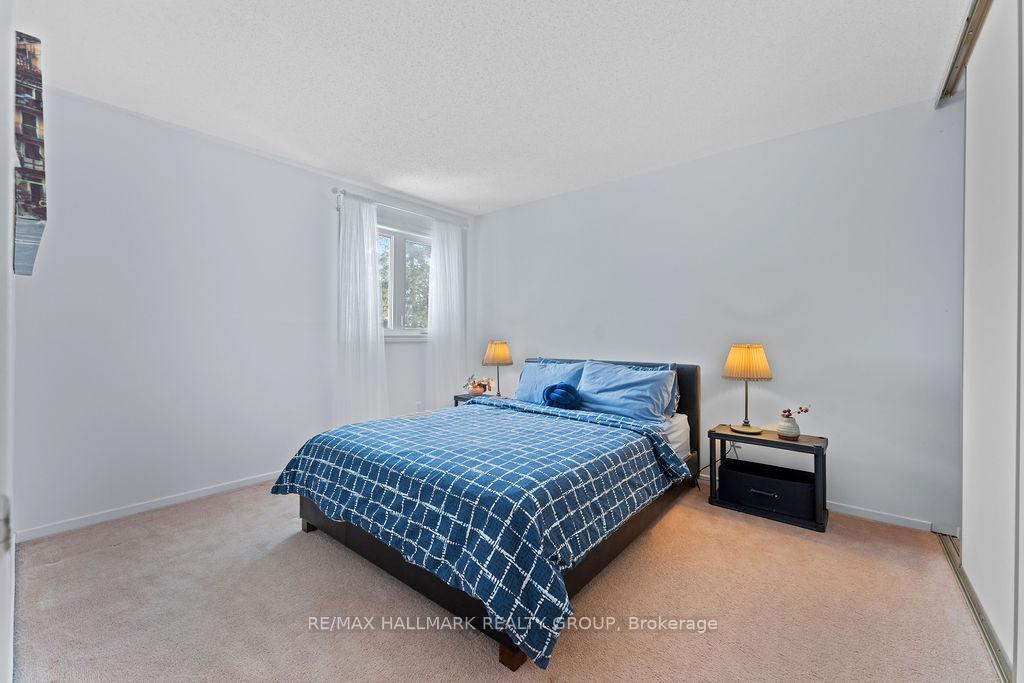 Photo 31 of 23 Pittaway Avenue, Ottawa, Hunt Club Park — HOMEH