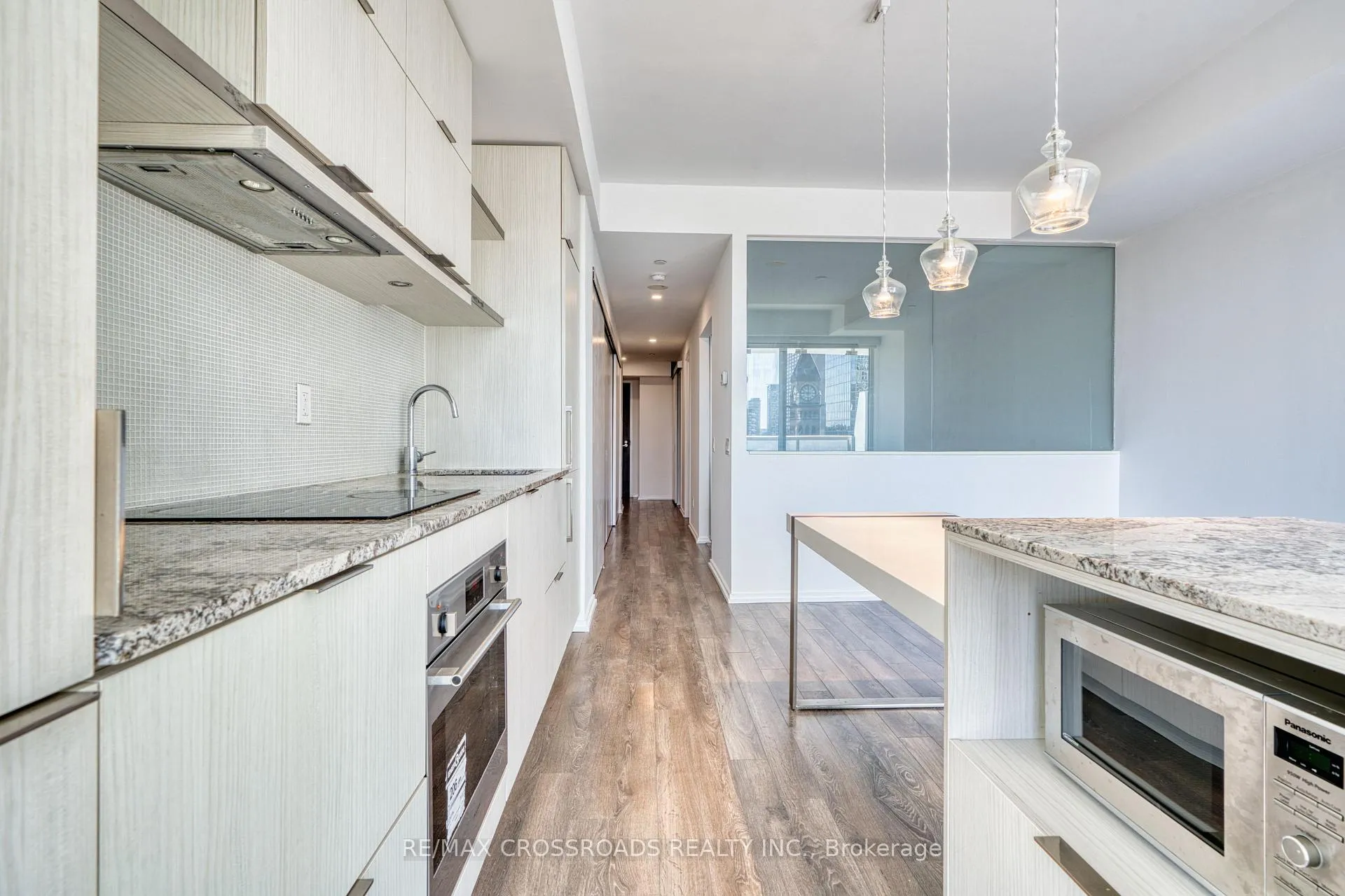 Photo 7 of Unit 1510, 197 Yonge Street, Toronto, Church-Yonge Corridor — HOMEH