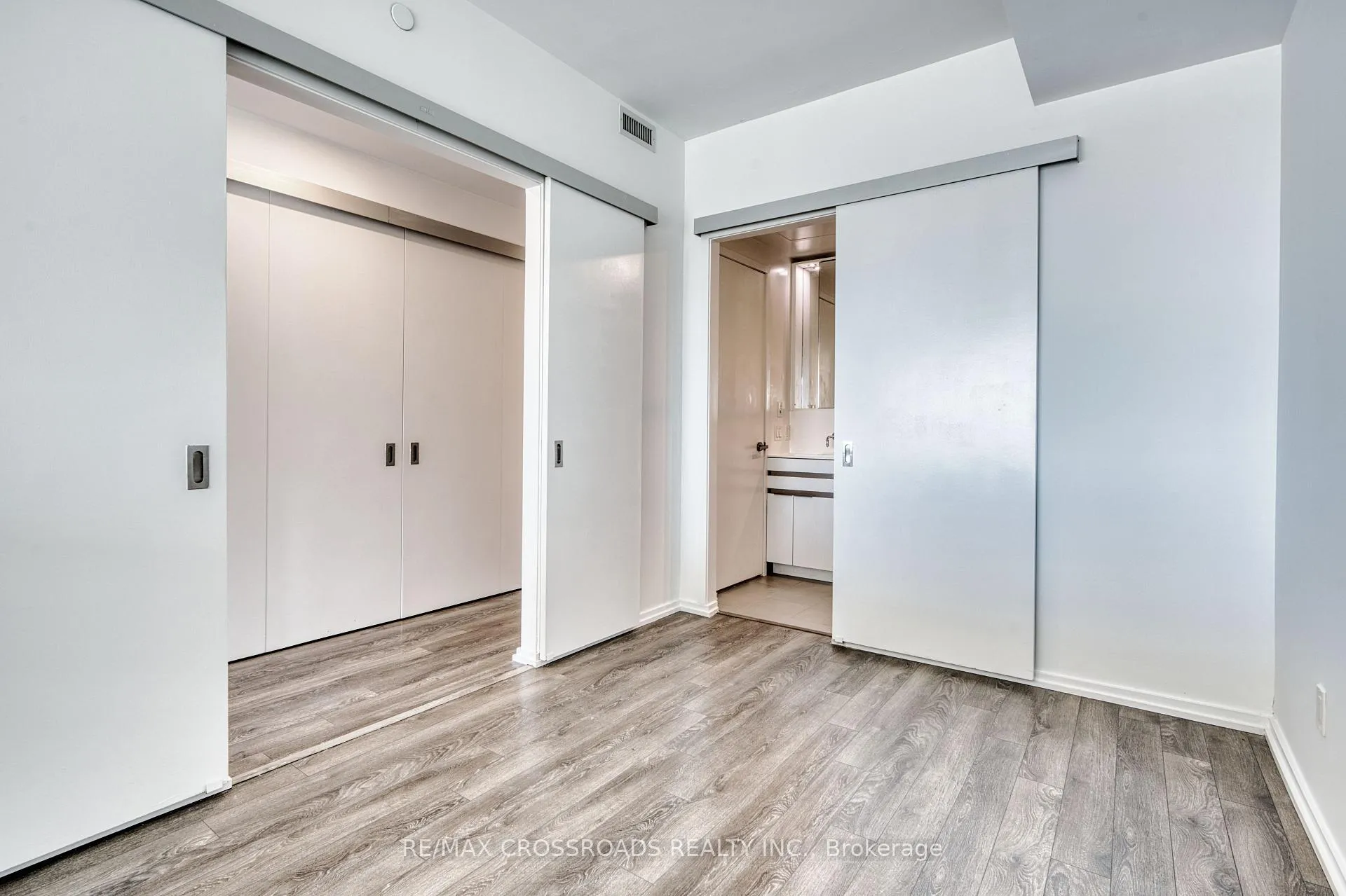 Photo 14 of Unit 1510, 197 Yonge Street, Toronto, Church-Yonge Corridor — HOMEH