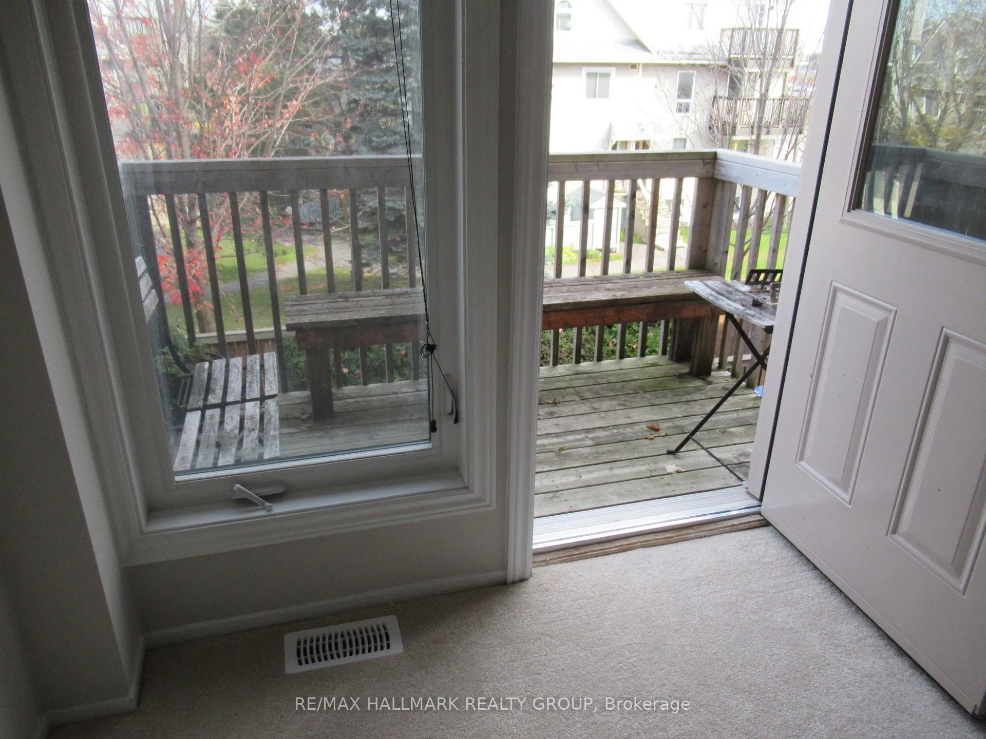 Photo 6 of 81 Lightfoot Place, Ottawa, Kanata - Katimavik — HOMEH