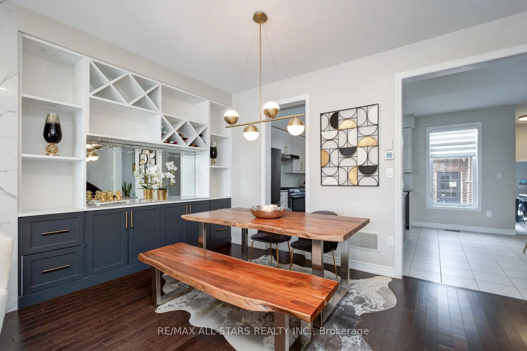 Photo 12 of 212 East's Corners Boulevard, Vaughan, Kleinburg — HOMEH