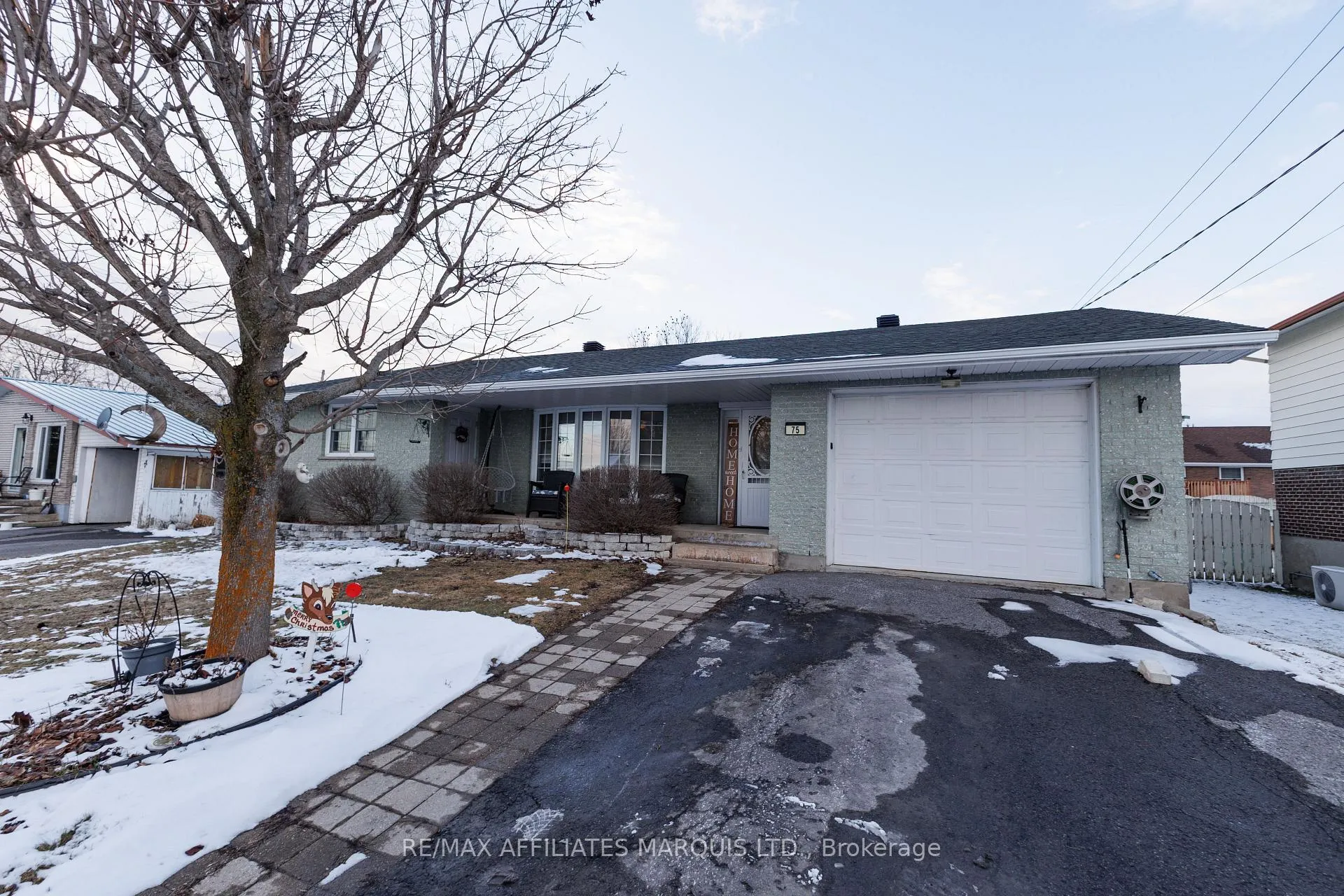 Front of 75 Gauthier Street