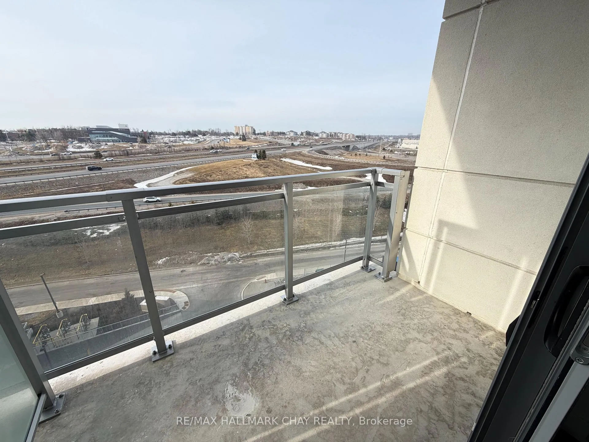 Photo 14 of Unit 912, 56 Lakeside Terrace, Barrie, Little Lake — HOMEH