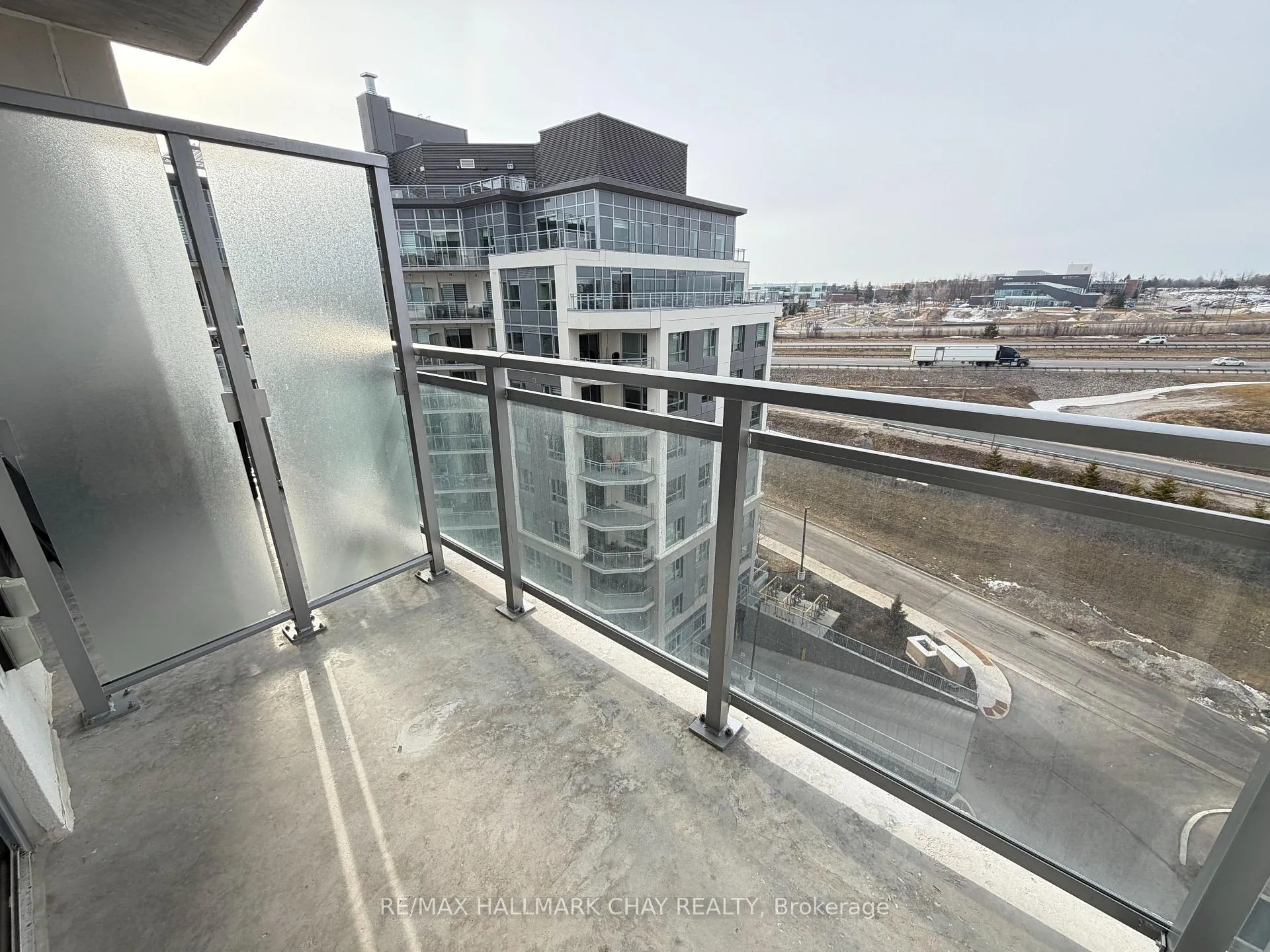 Photo 15 of Unit 912, 56 Lakeside Terrace, Barrie, Little Lake — HOMEH