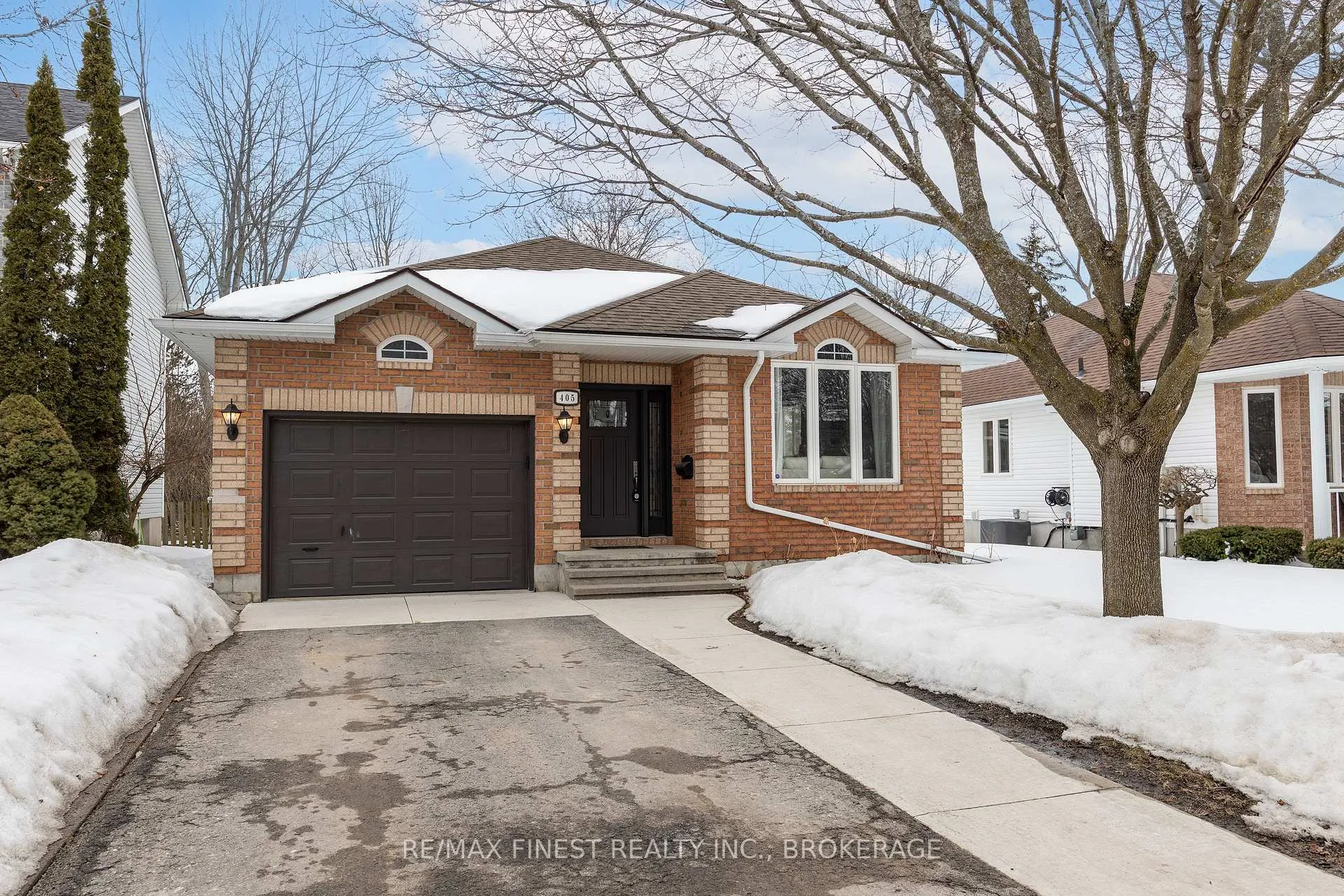 Photo 3 of 405 Fieldstone Drive, Kingston, Kingston East (Incl Barret Crt) — HOMEH