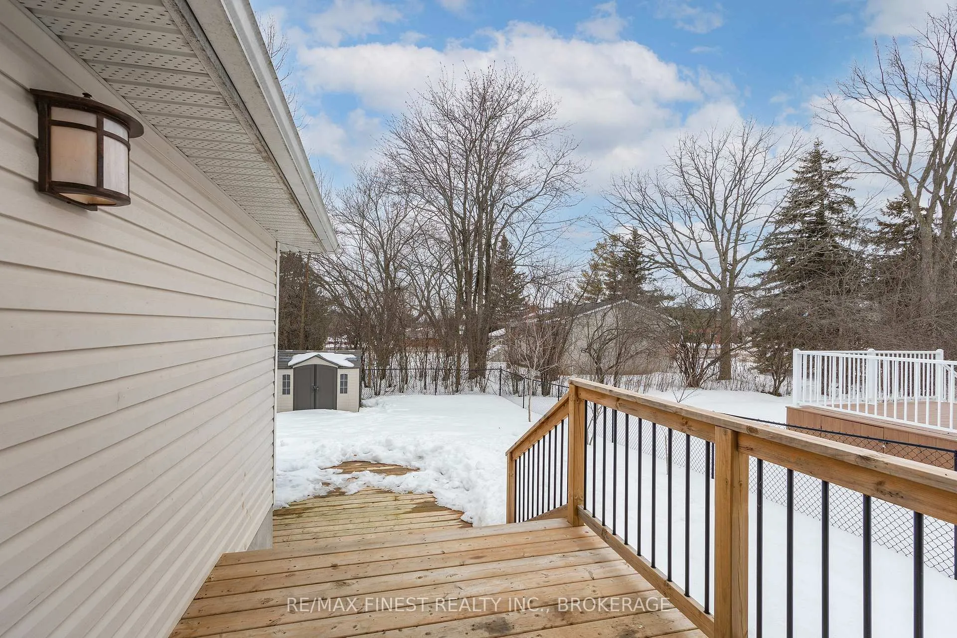 Photo 6 of 405 Fieldstone Drive, Kingston, Kingston East (Incl Barret Crt) — HOMEH
