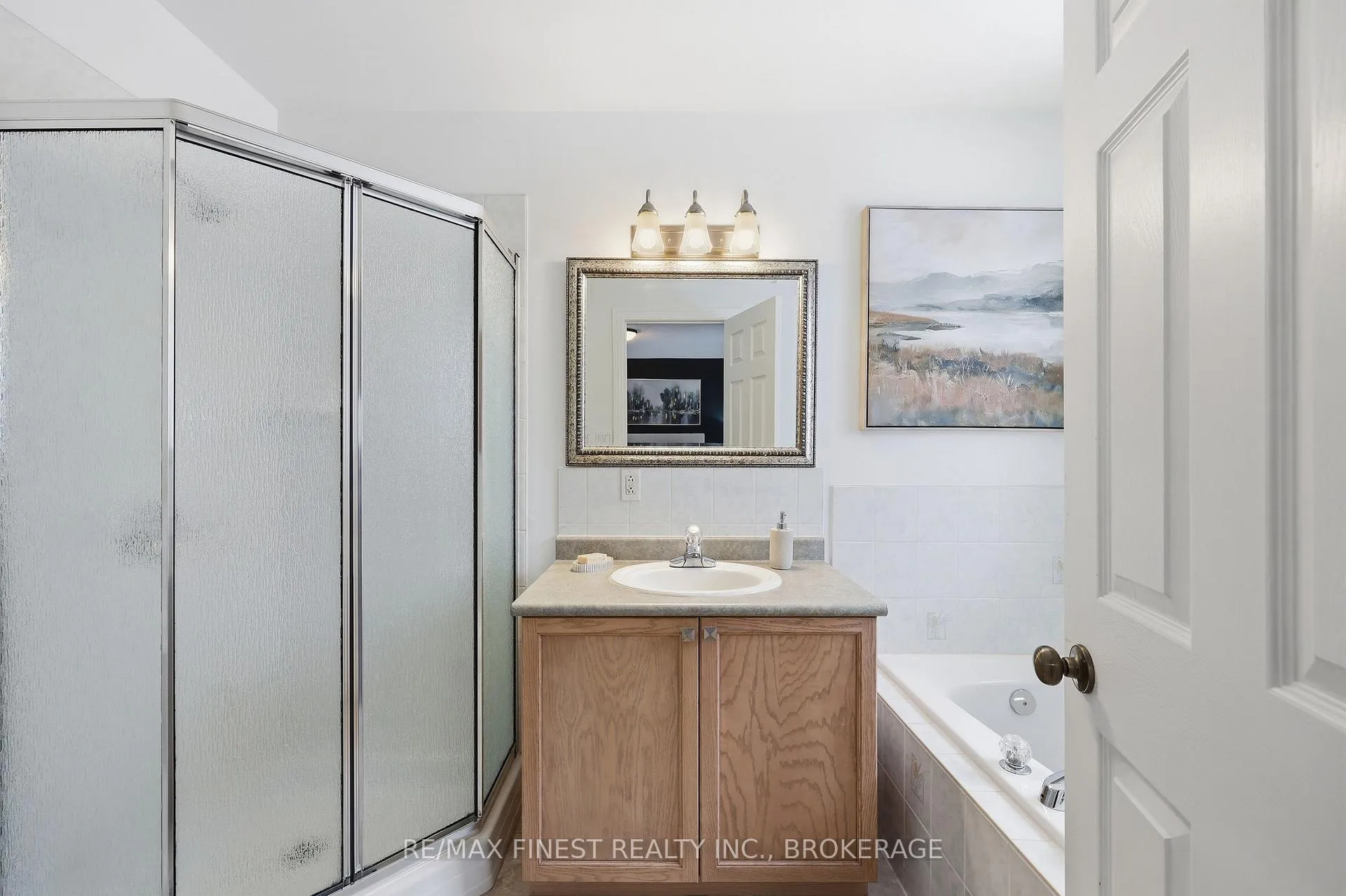 Photo 27 of 405 Fieldstone Drive, Kingston, Kingston East (Incl Barret Crt) — HOMEH