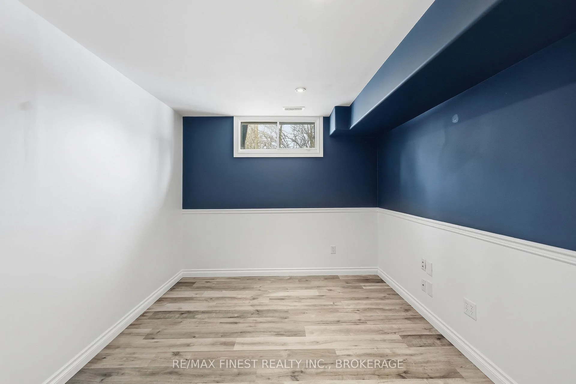 Photo 45 of 405 Fieldstone Drive, Kingston, Kingston East (Incl Barret Crt) — HOMEH