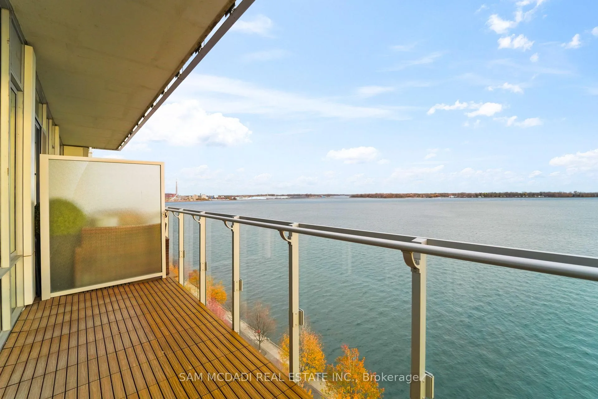 Photo 12 of Unit 914, 29 Queens Quay E, Toronto, Waterfront Communities — HOMEH