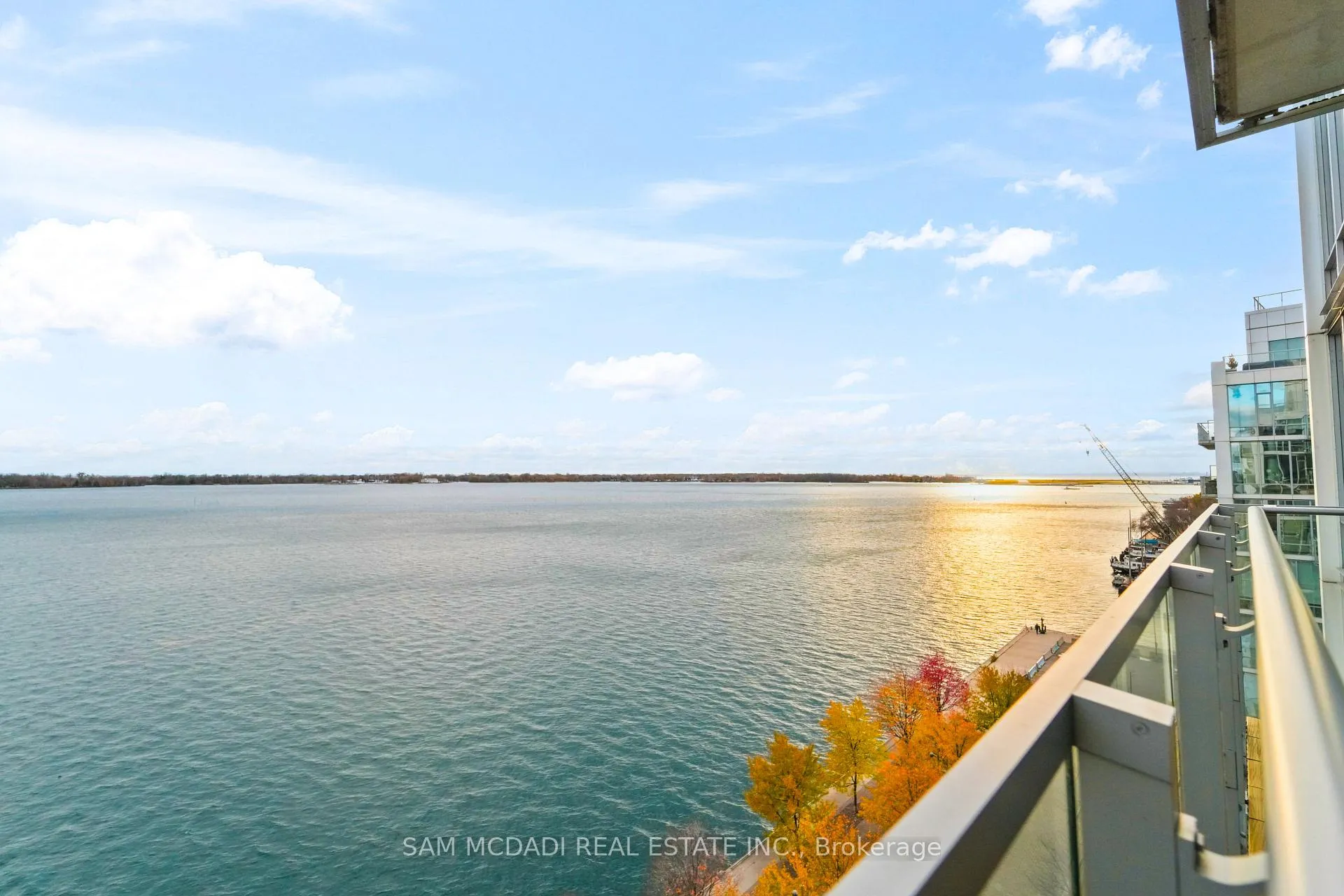 Photo 13 of Unit 914, 29 Queens Quay E, Toronto, Waterfront Communities — HOMEH