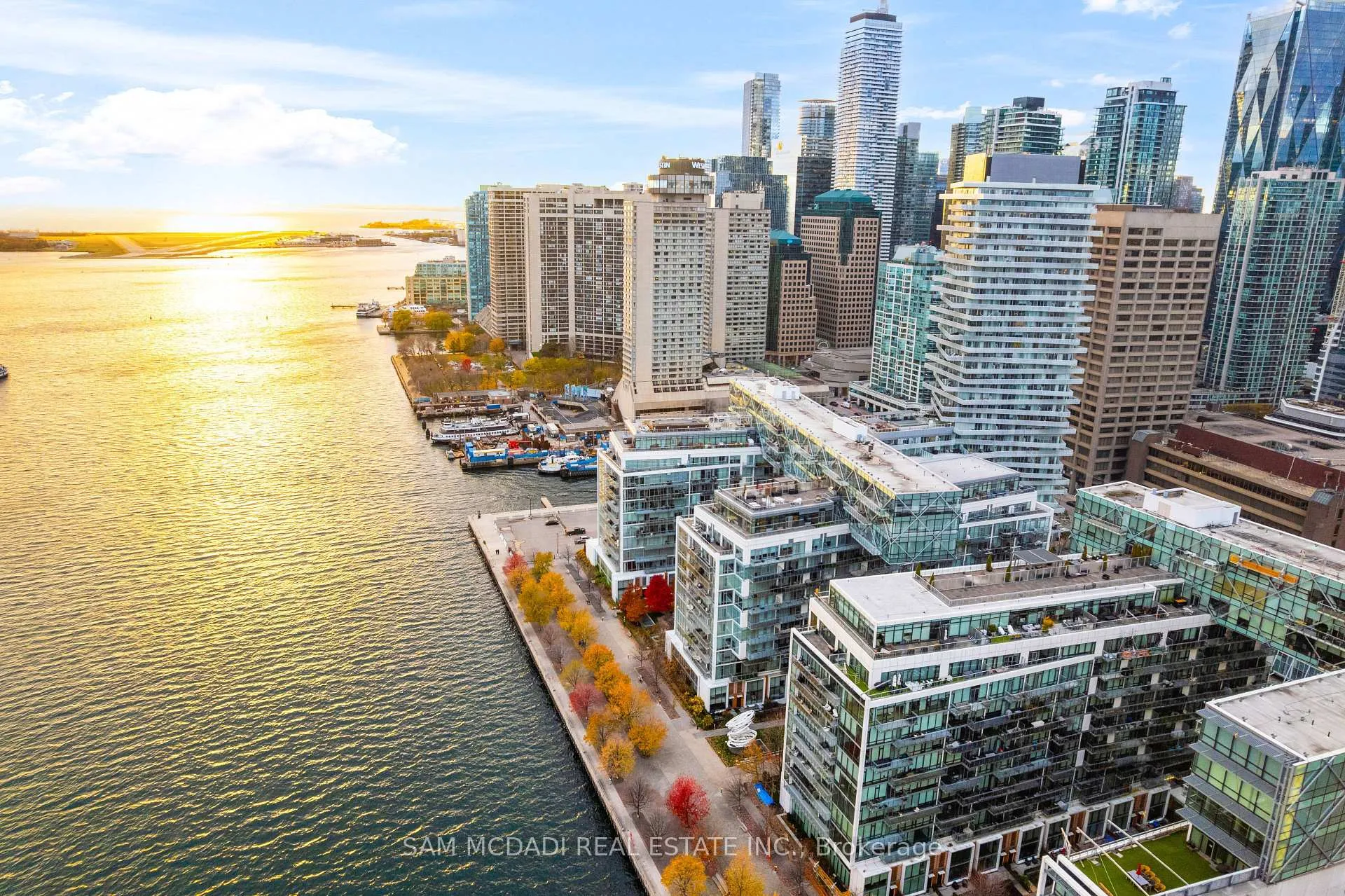 Photo 27 of Unit 914, 29 Queens Quay E, Toronto, Waterfront Communities — HOMEH