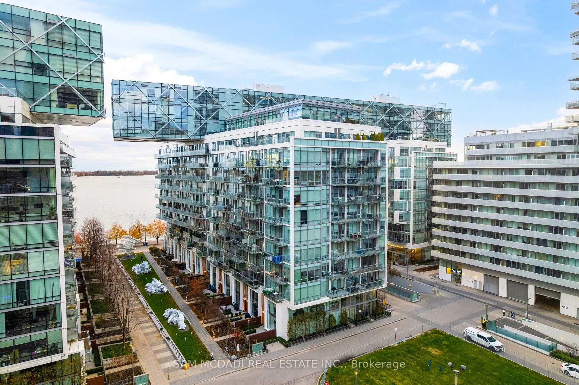 Photo 28 of Unit 914, 29 Queens Quay E, Toronto, Waterfront Communities — HOMEH