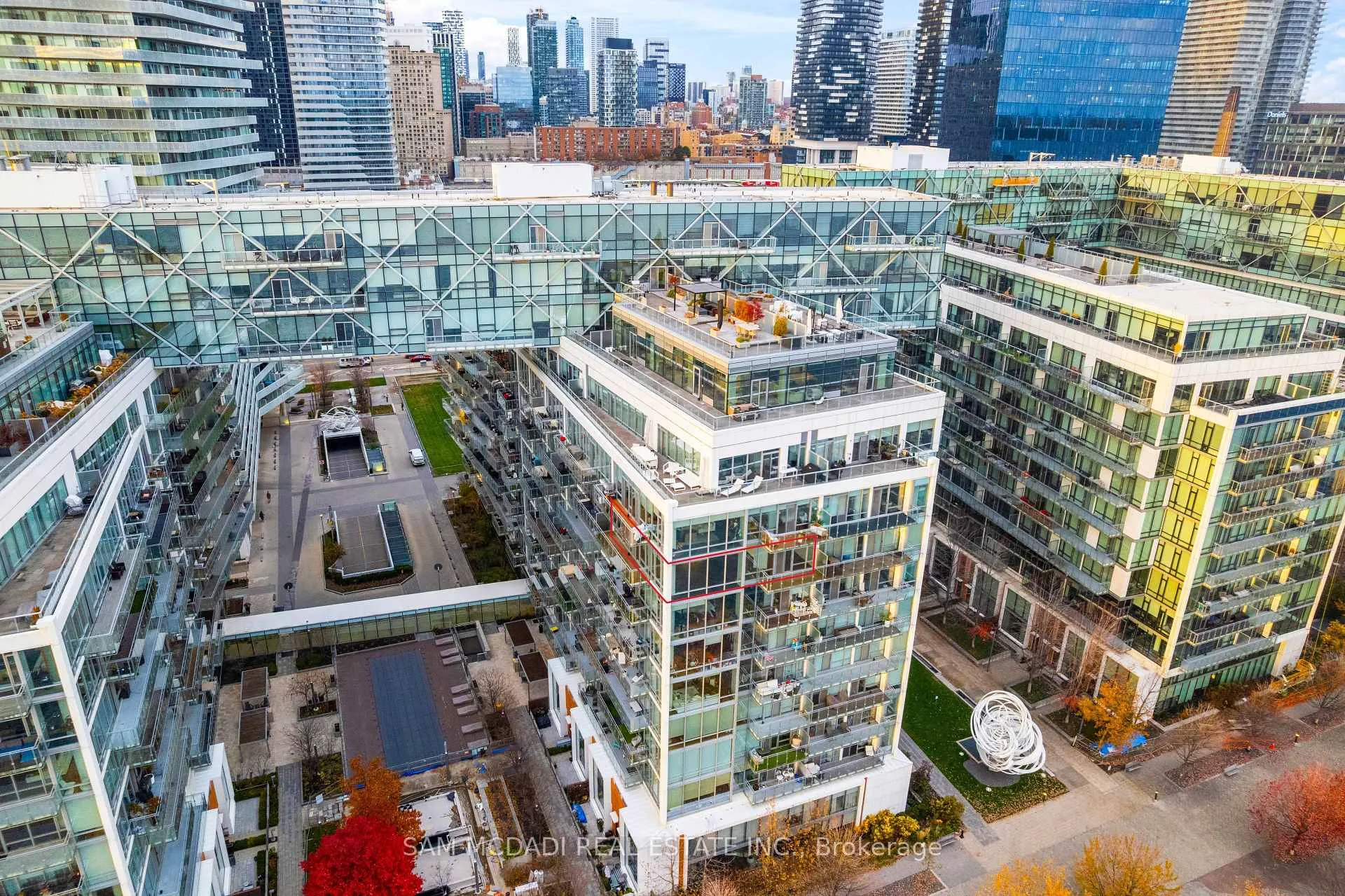 Photo 29 of Unit 914, 29 Queens Quay E, Toronto, Waterfront Communities — HOMEH