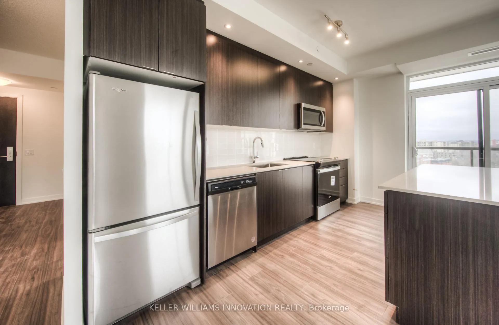 Photo 8 of Unit 1009, 55 Duke Street, Kitchener, City Commercial Core — HOMEH