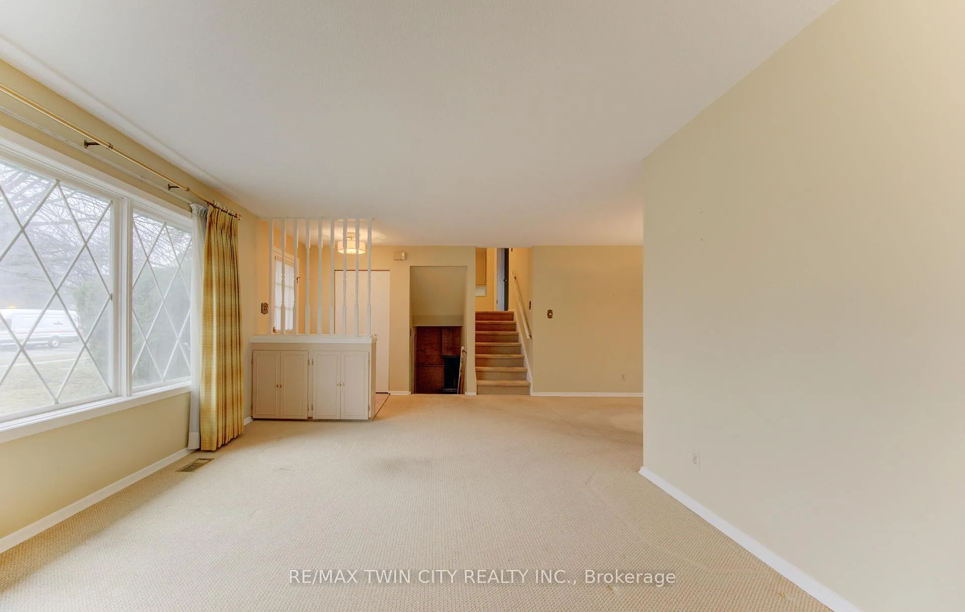 Photo 10 of 313 Braemore Avenue, Waterloo — HOMEH