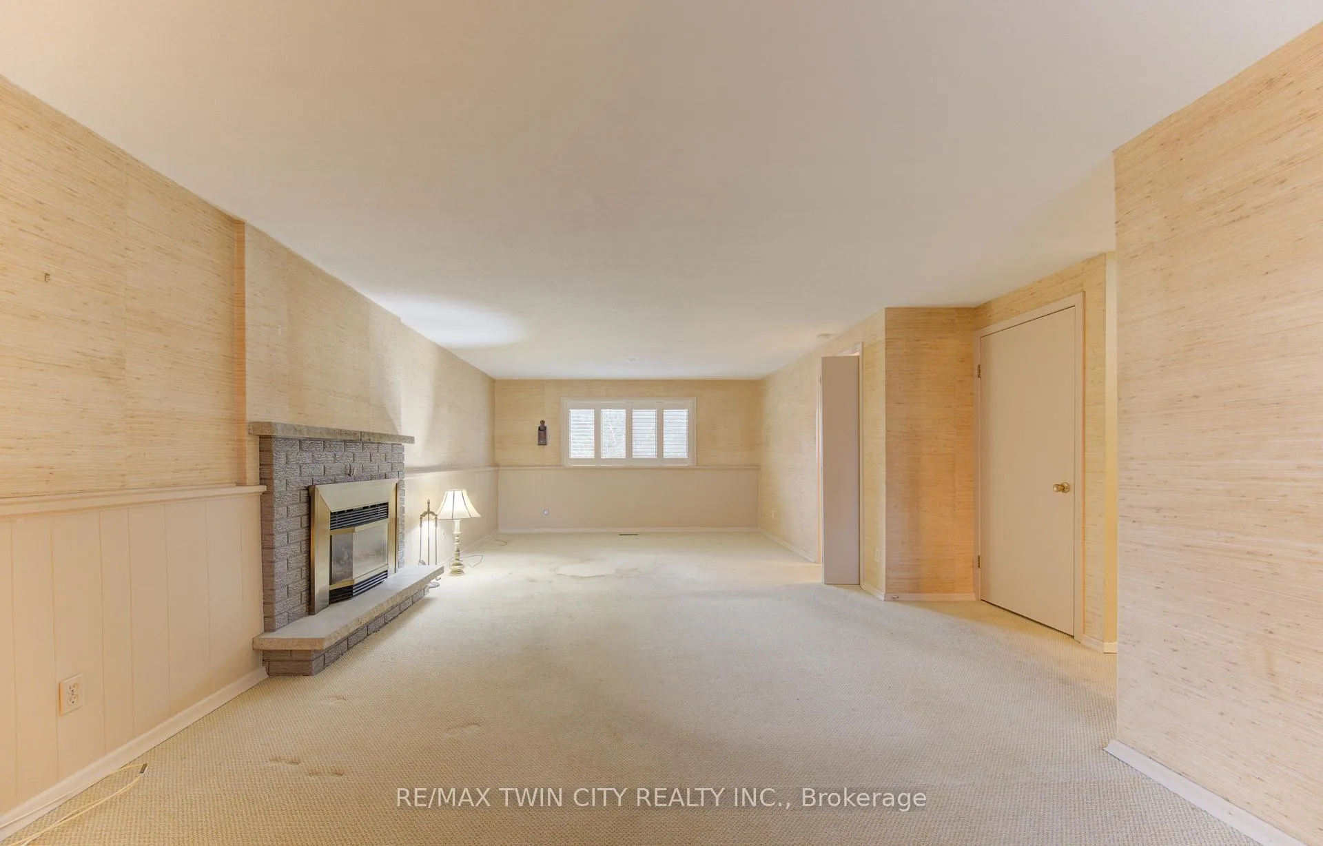 Photo 32 of 313 Braemore Avenue, Waterloo — HOMEH