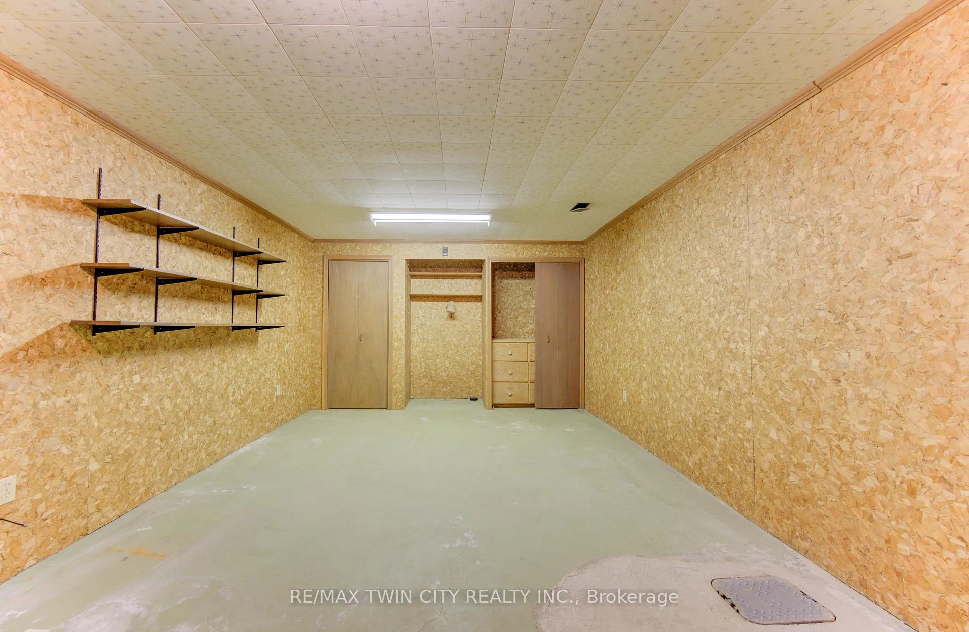 Photo 38 of 313 Braemore Avenue, Waterloo — HOMEH