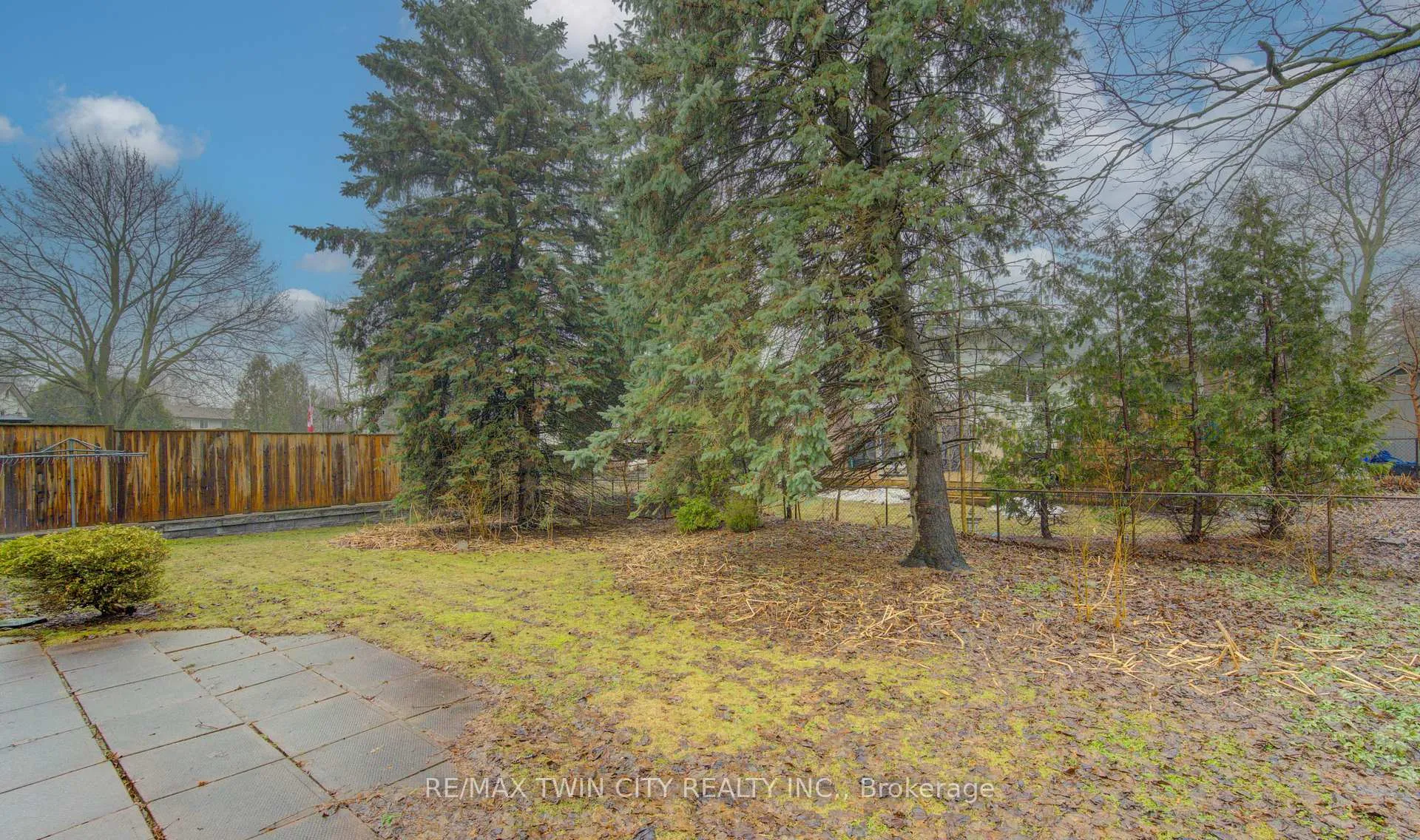 Photo 45 of 313 Braemore Avenue, Waterloo — HOMEH