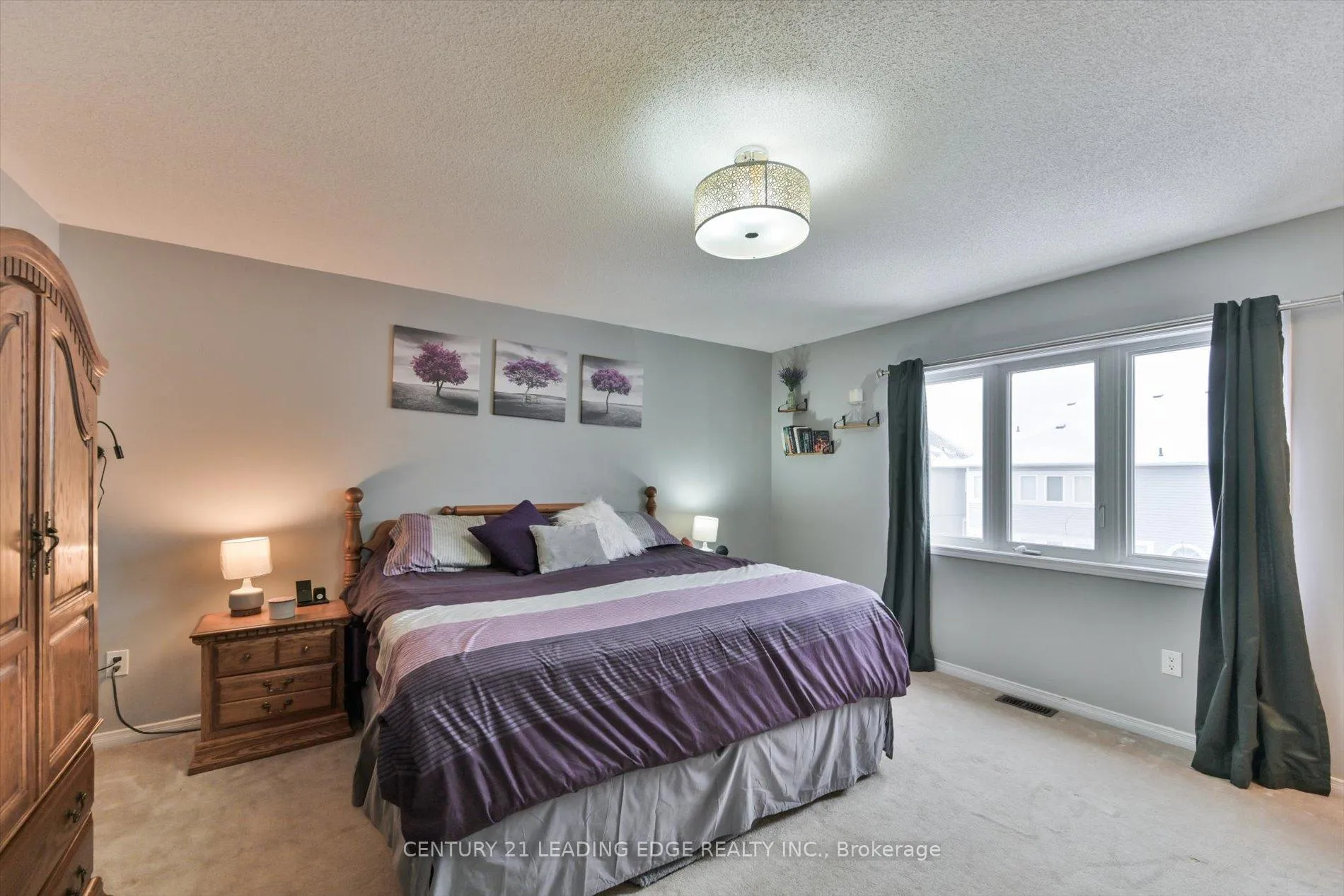 Photo 19 of 3 Hadleigh Way, Whitby, Brooklin — HOMEH