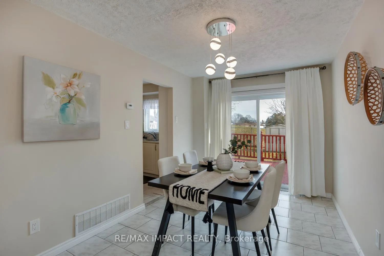 Photo 13 of 672 Galahad Drive, Oshawa, Eastdale — HOMEH