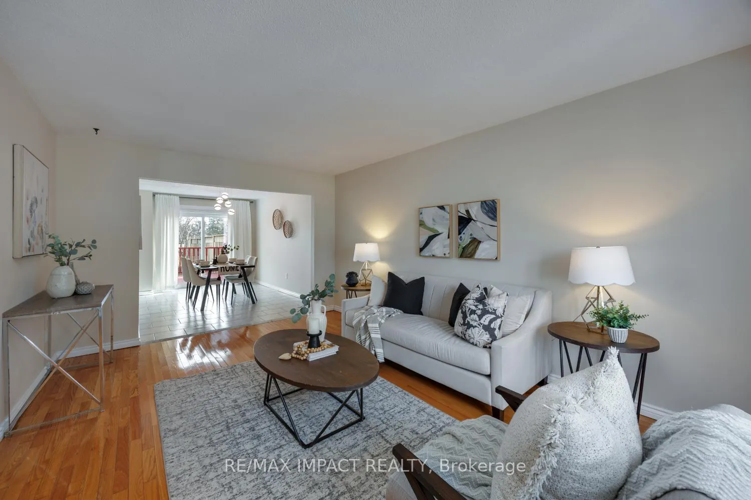 Photo 19 of 672 Galahad Drive, Oshawa, Eastdale — HOMEH