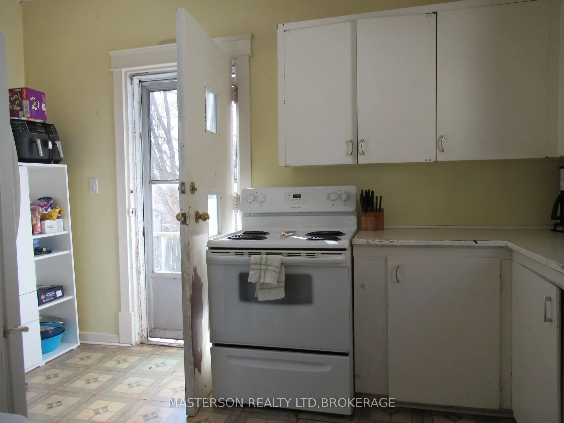 Photo 8 of 5000 Morrison Street, Niagara Falls, Cherrywood — HOMEH