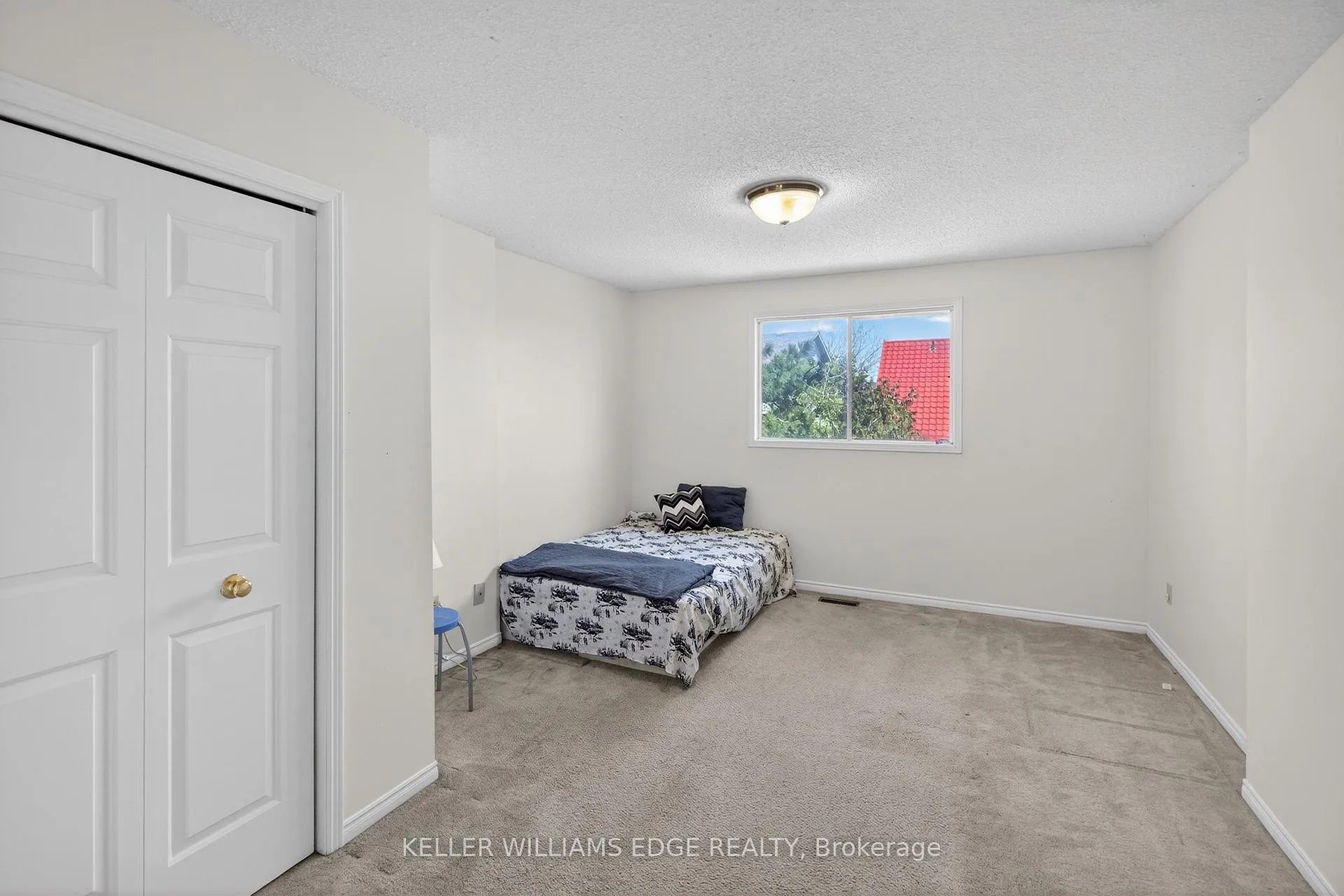 Photo 31 of 11 Giffin Road, Hamilton, Dundas — HOMEH