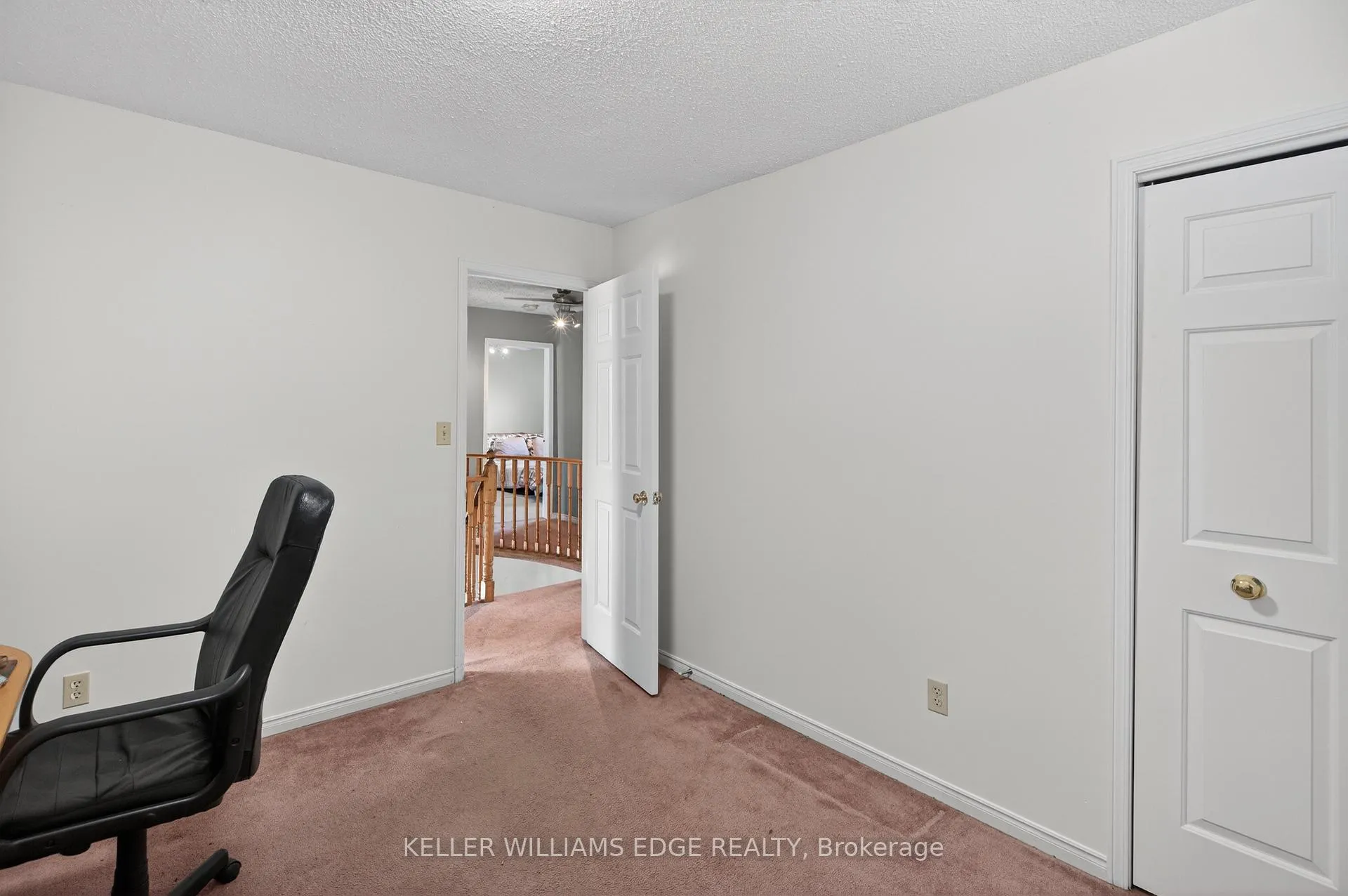 Photo 35 of 11 Giffin Road, Hamilton, Dundas — HOMEH