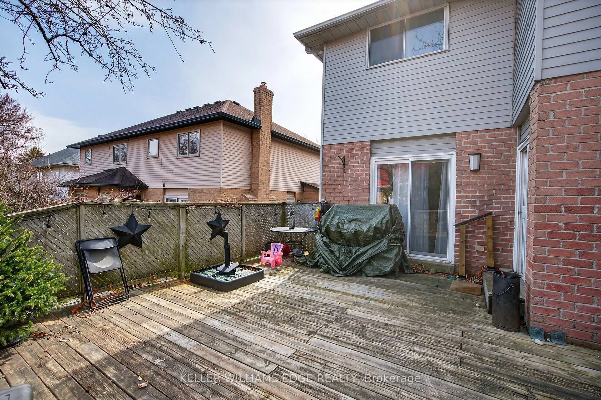 Photo 37 of 11 Giffin Road, Hamilton, Dundas — HOMEH