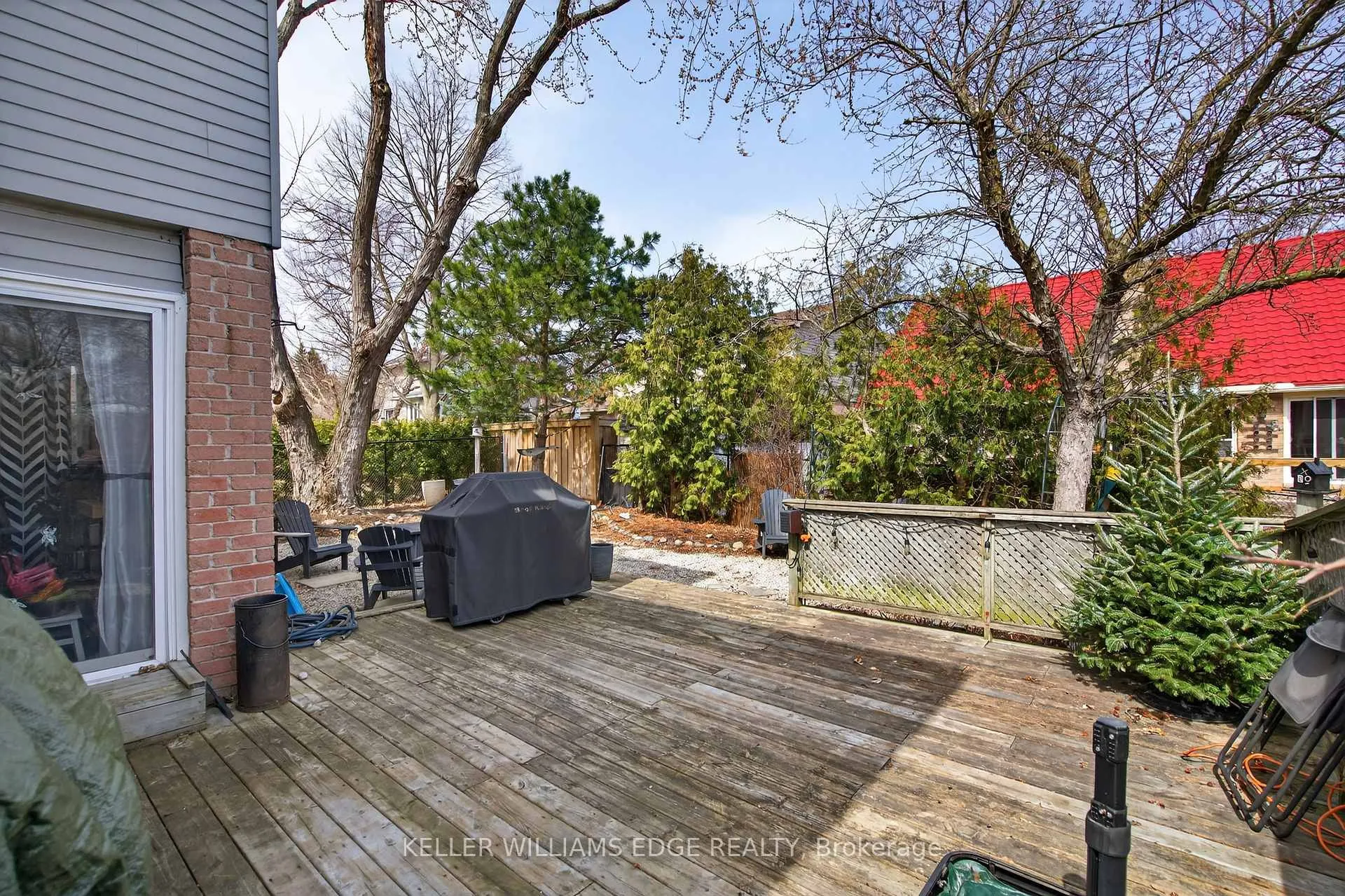 Photo 41 of 11 Giffin Road, Hamilton, Dundas — HOMEH