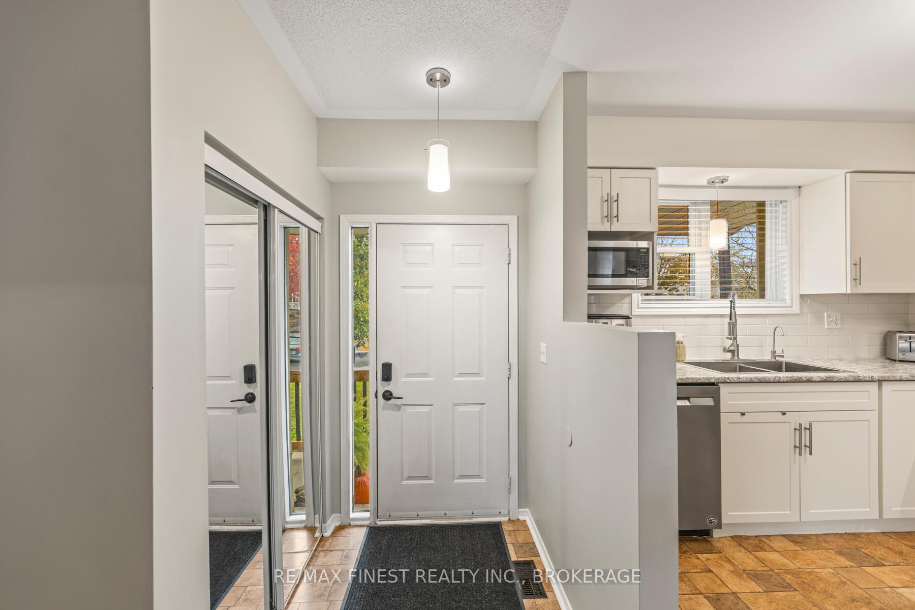 Photo 4 of 13 Clifford Street, Loyalist, Amherstview — HOMEH