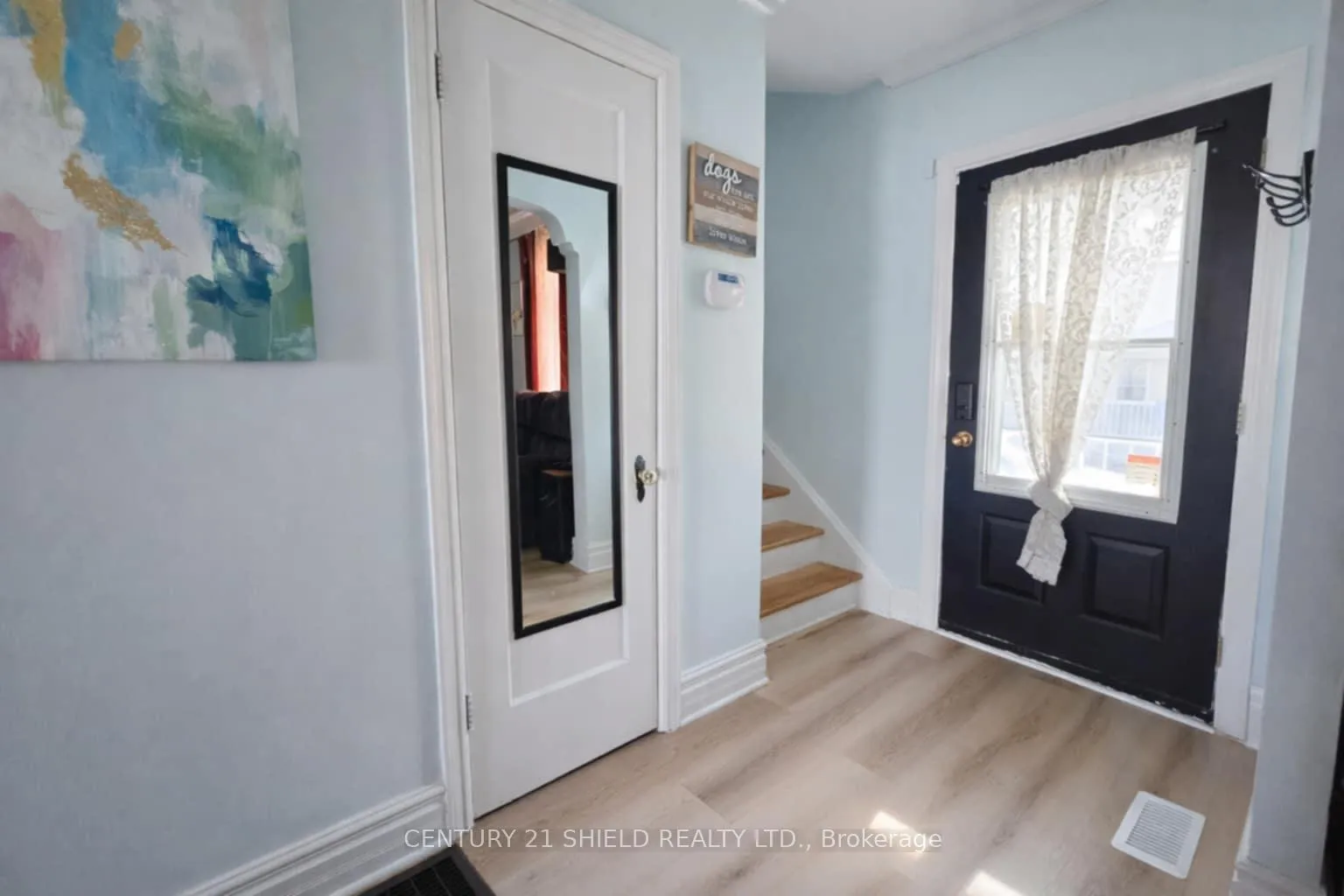 Photo 6 of 306 Prince Arthur Street, Cornwall — HOMEH