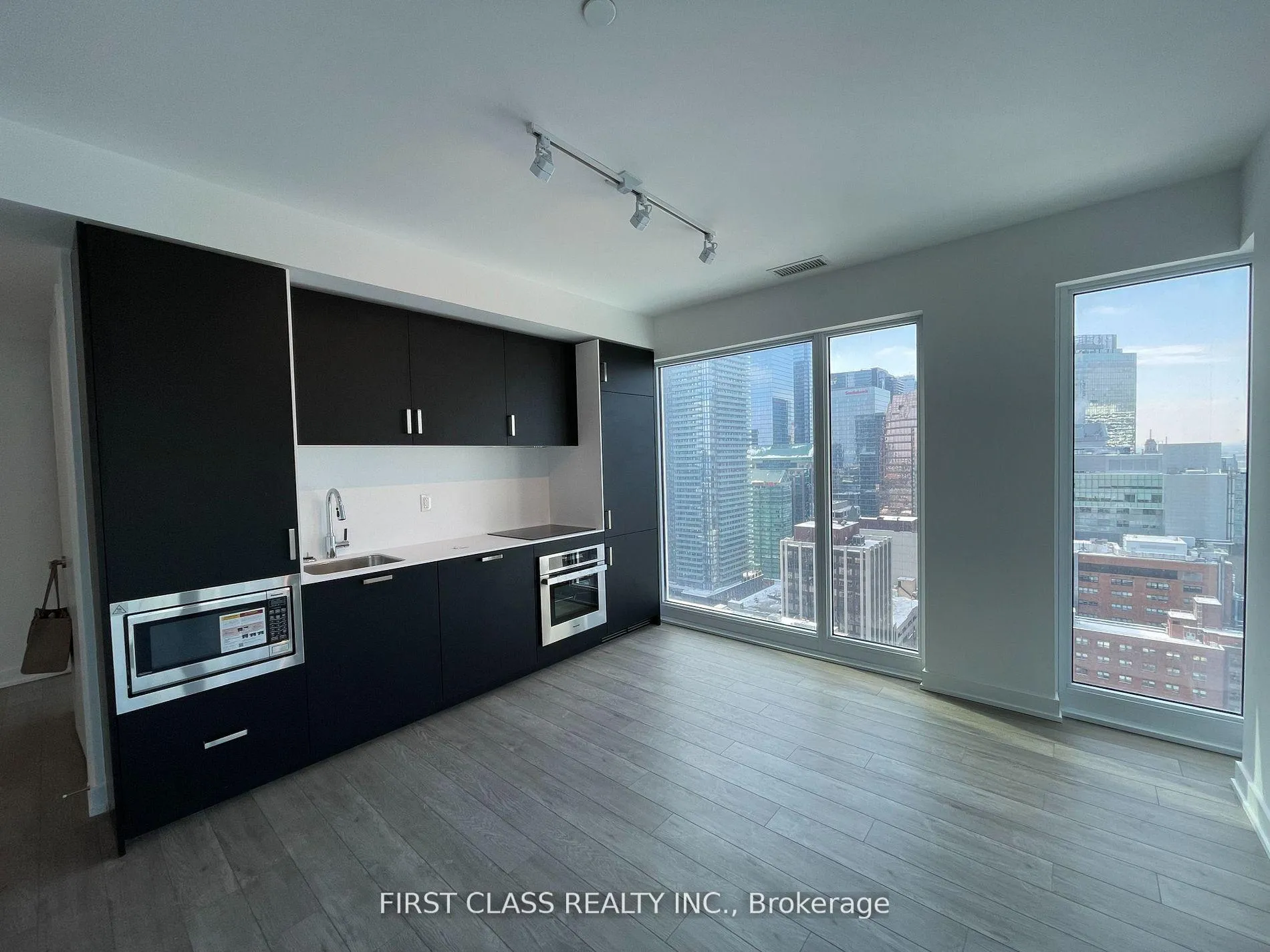Photo 5 of Unit 2911, 88 Queen Street E, Toronto, Church-Yonge Corridor — HOMEH