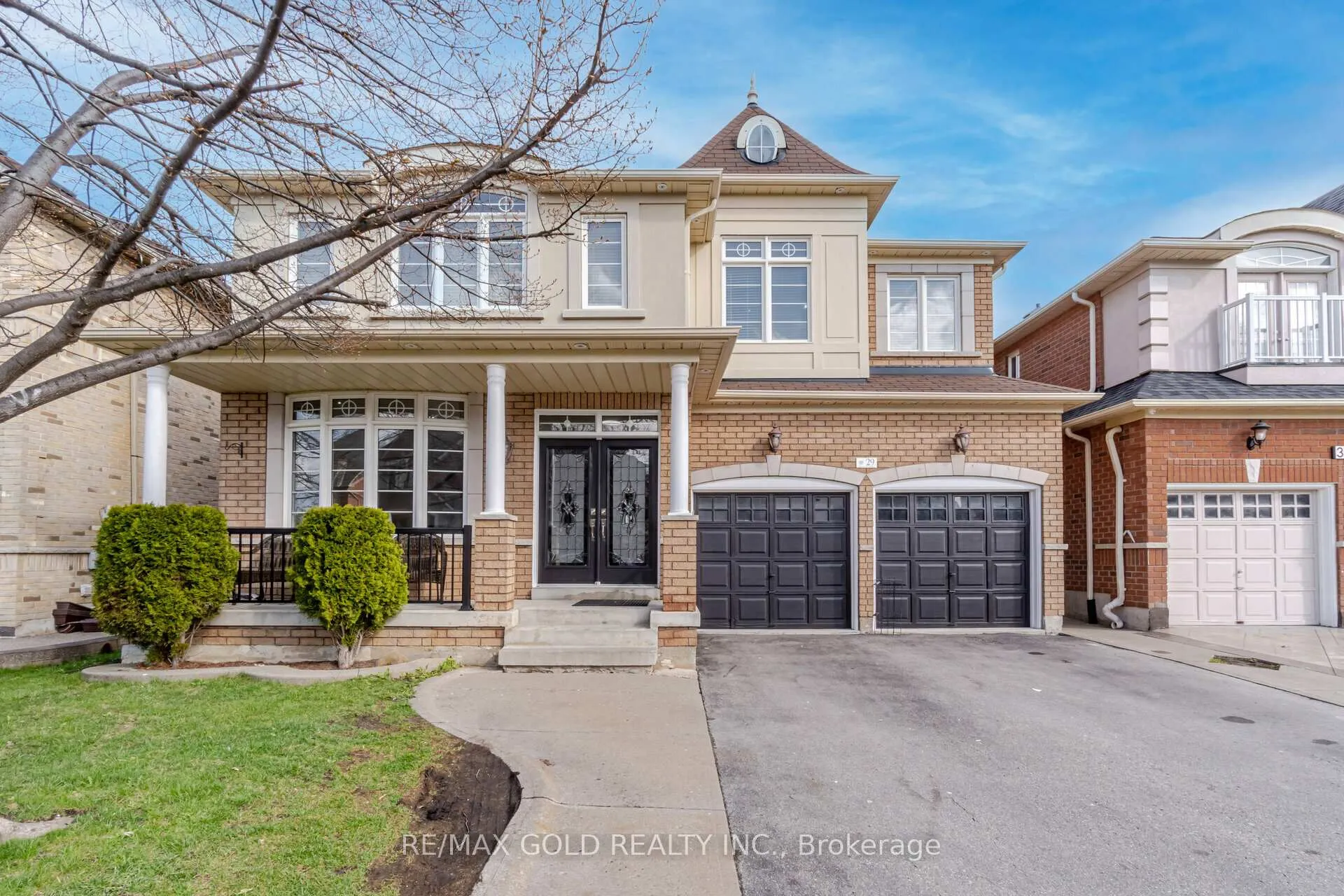 Photo 1 of 29 Ocean Ridge Drive, Brampton, Sandringham-Wellington — HOMEH