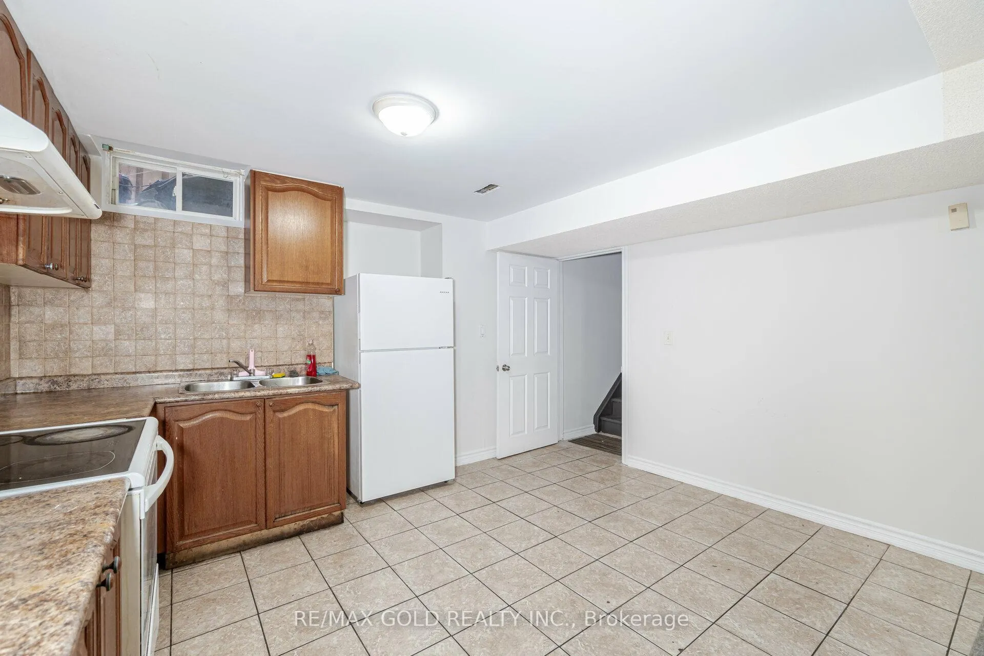 Photo 7 of 29 Ocean Ridge Drive, Brampton, Sandringham-Wellington — HOMEH