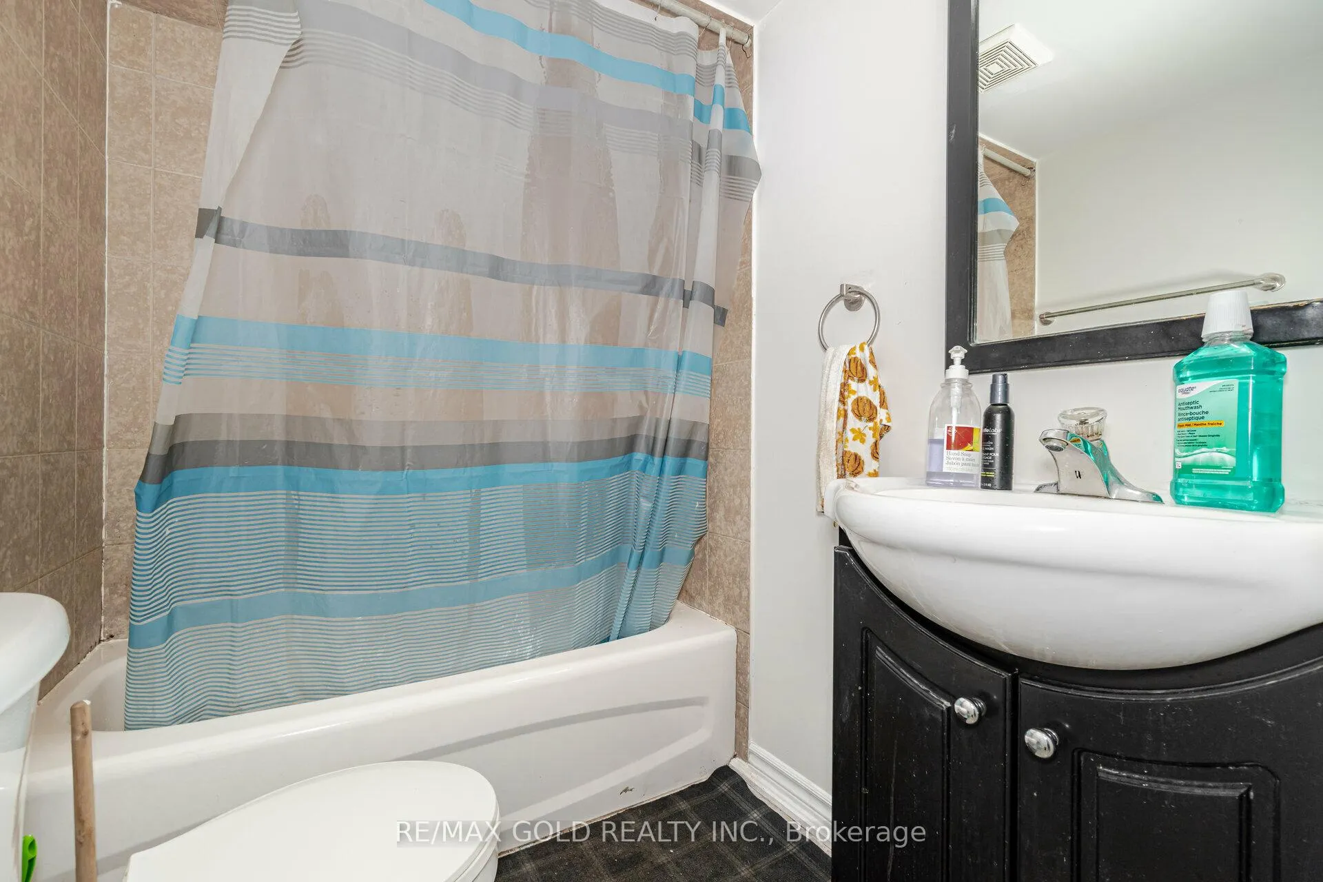 Photo 8 of 29 Ocean Ridge Drive, Brampton, Sandringham-Wellington — HOMEH