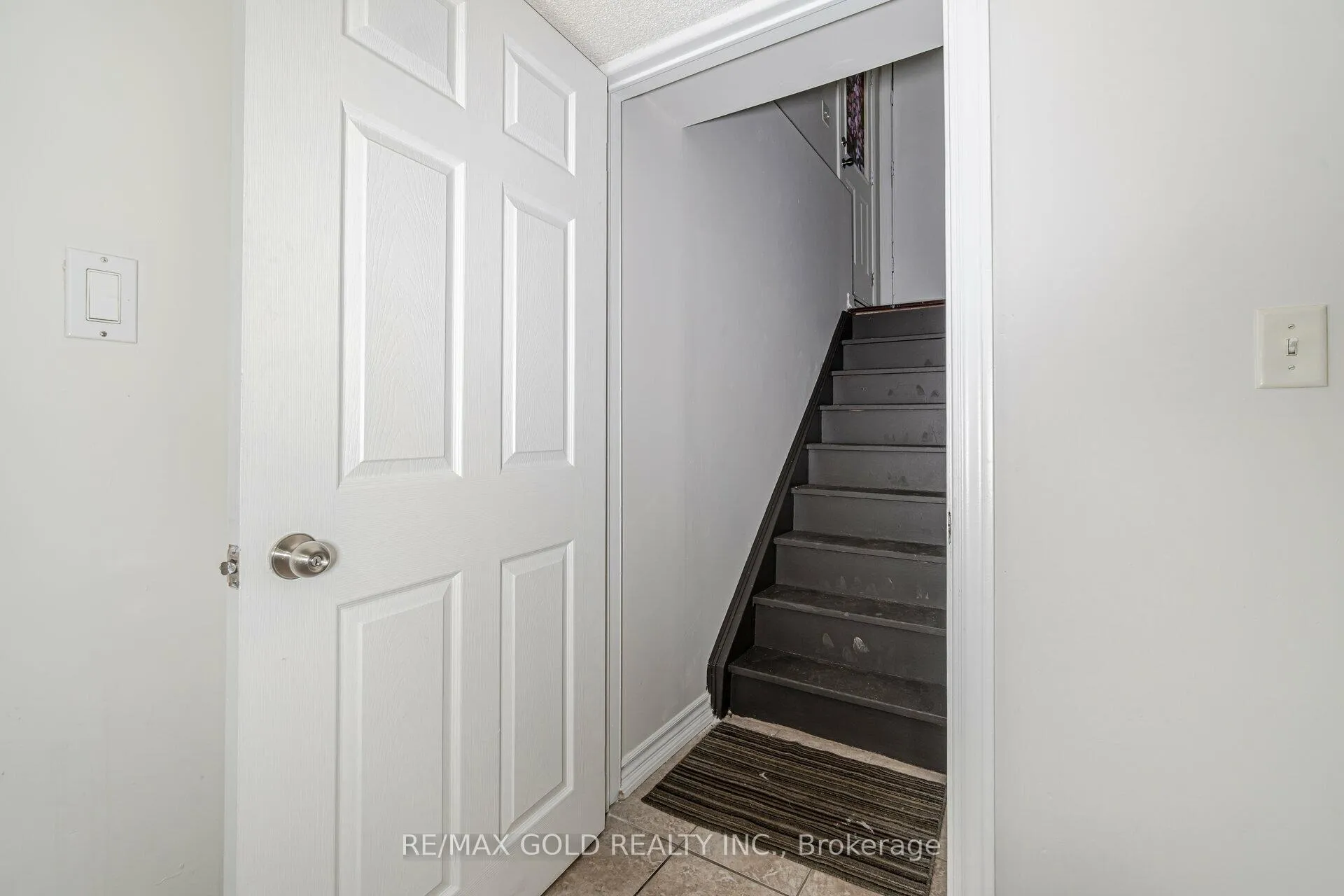 Photo 11 of 29 Ocean Ridge Drive, Brampton, Sandringham-Wellington — HOMEH