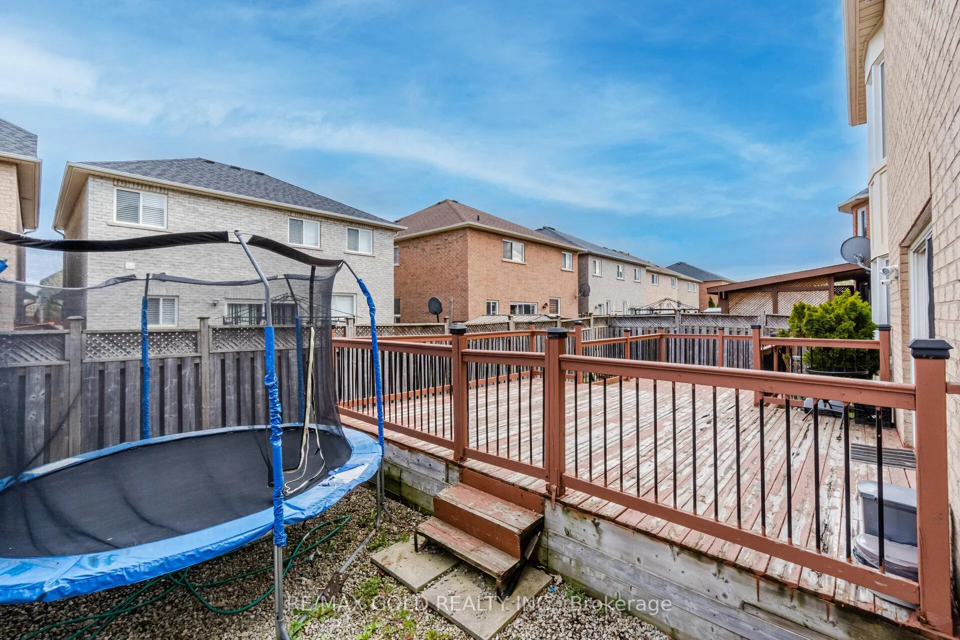 Photo 14 of 29 Ocean Ridge Drive, Brampton, Sandringham-Wellington — HOMEH