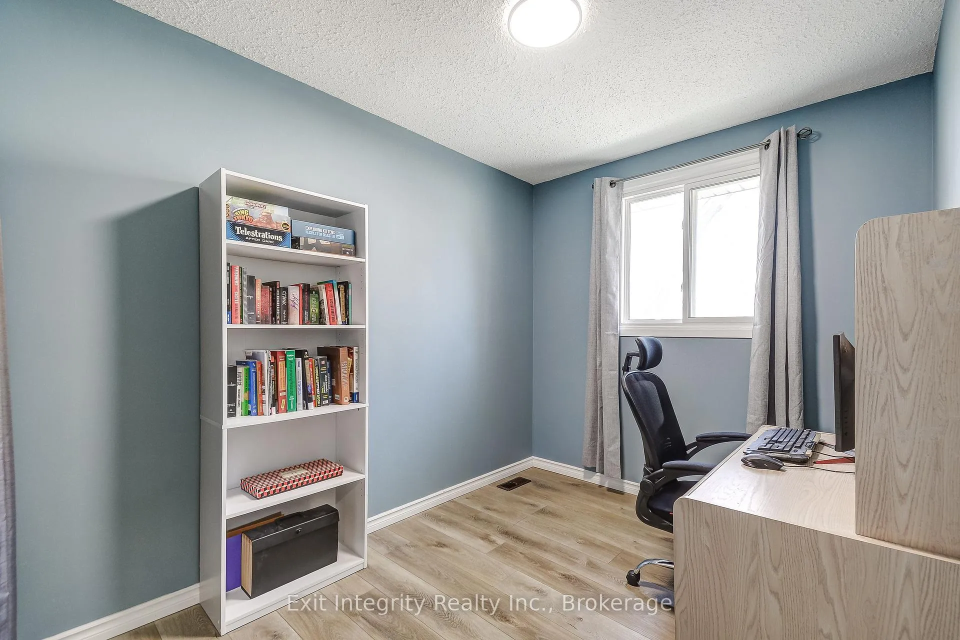 Photo 25 of Unit 18, 135 Chalmers Street S, Cambridge, Christopher-Champlain — HOMEH