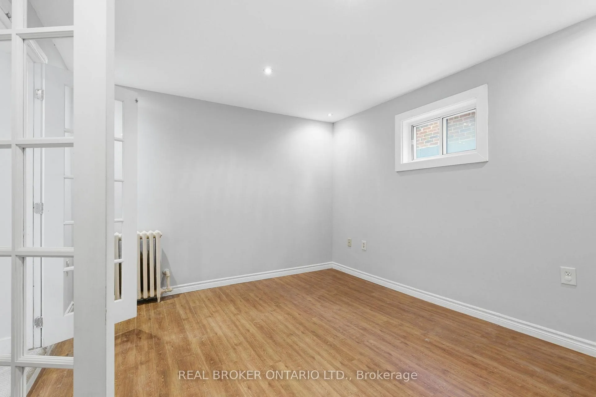 Photo 18 of 475 Kingswood Road, Toronto, East End-Danforth — HOMEH