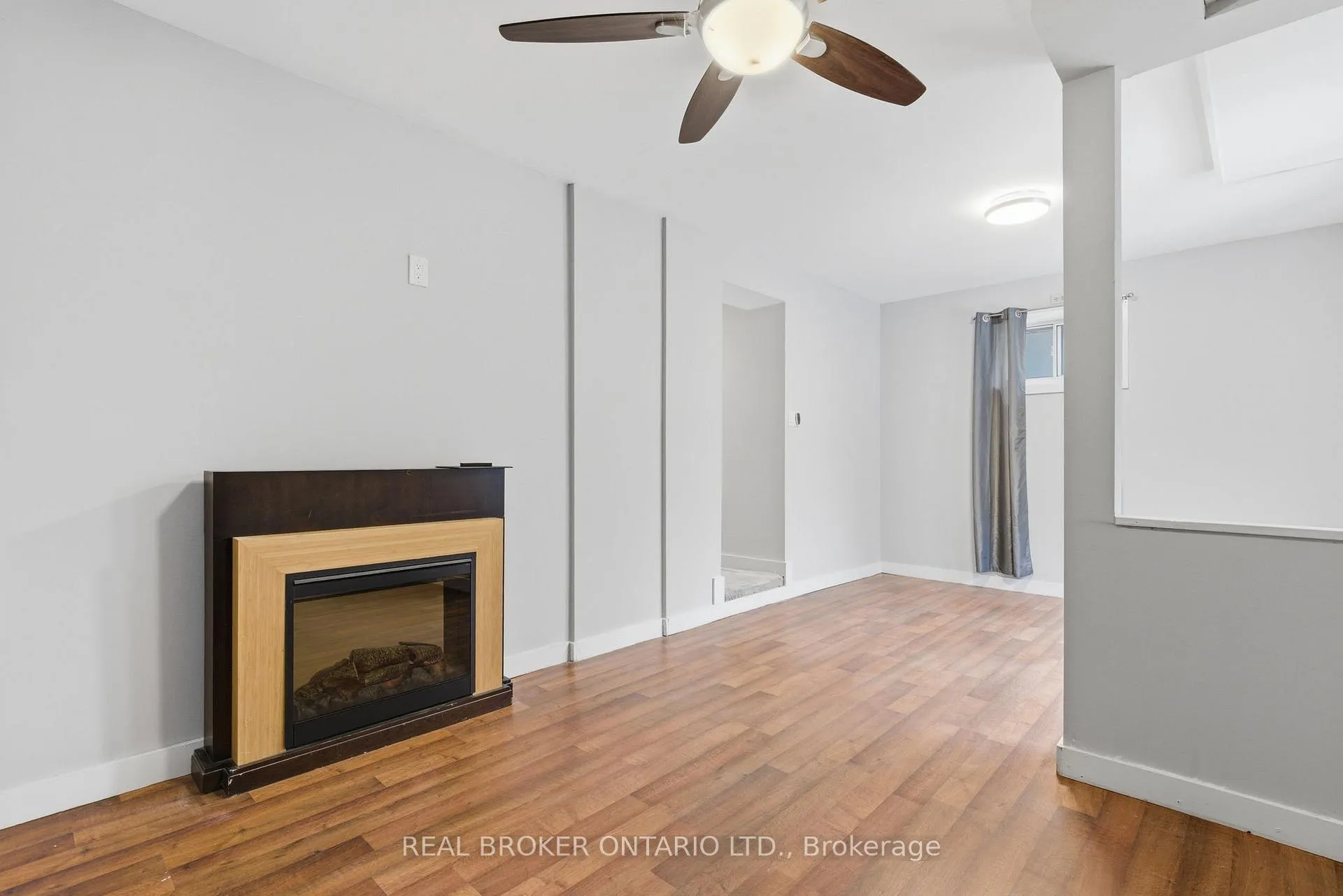 Photo 22 of 475 Kingswood Road, Toronto, East End-Danforth — HOMEH